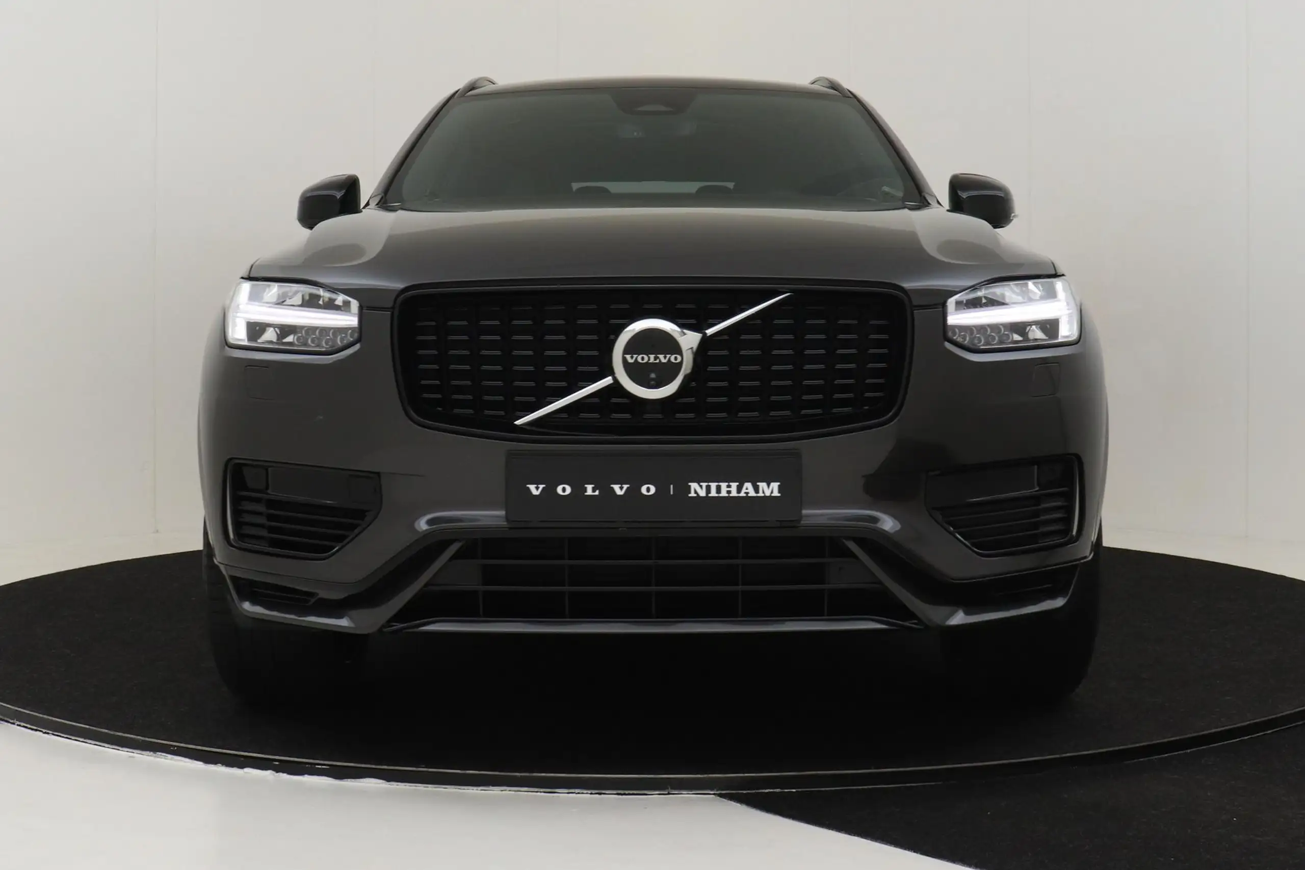 Volvo - XC90