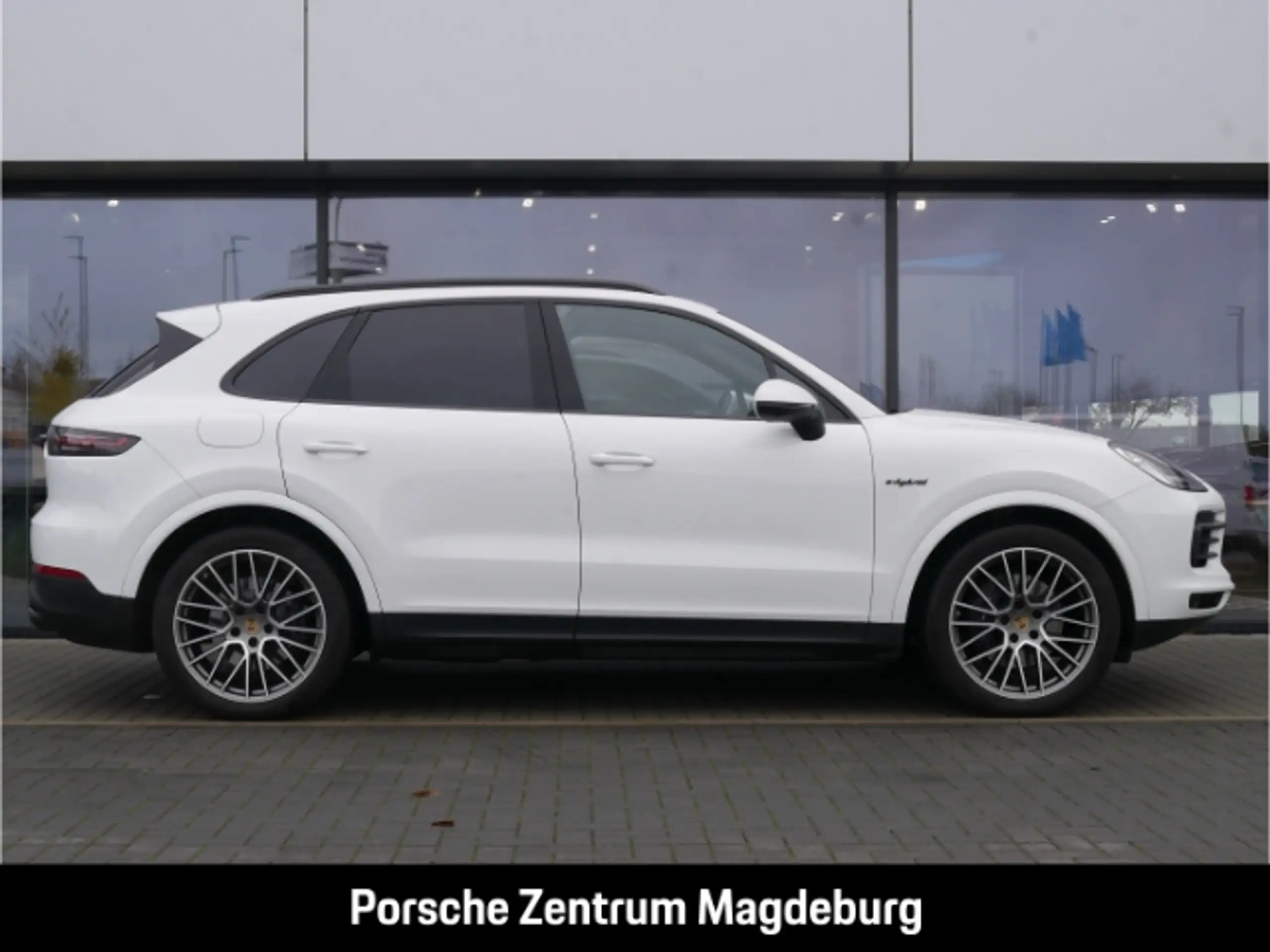 Porsche - Cayenne