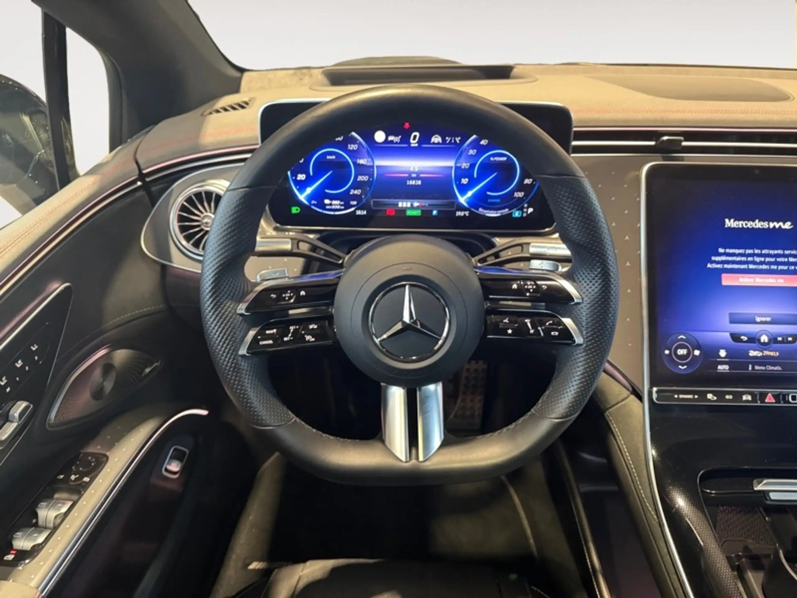 Mercedes-Benz - EQS