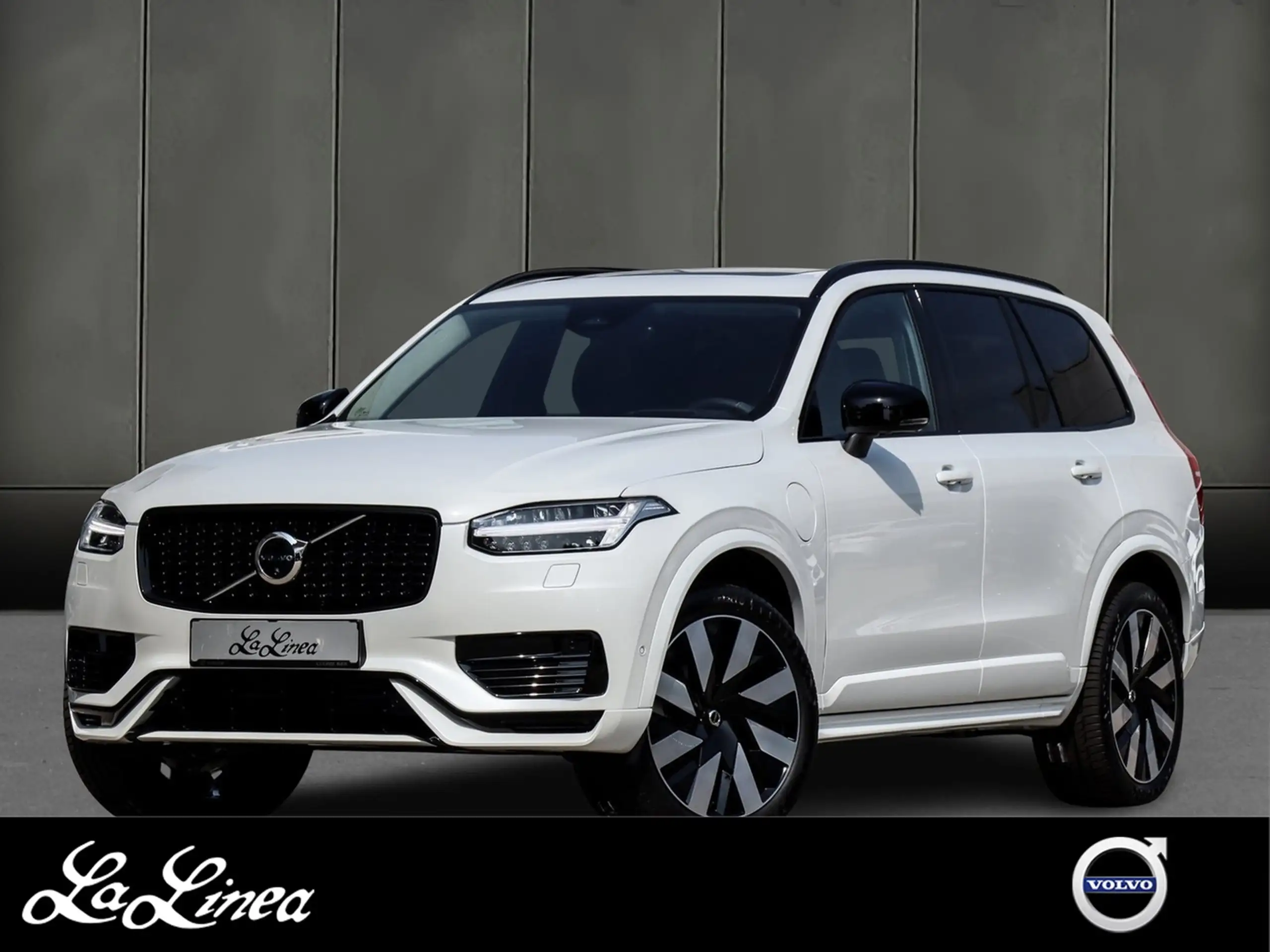 Volvo - XC90