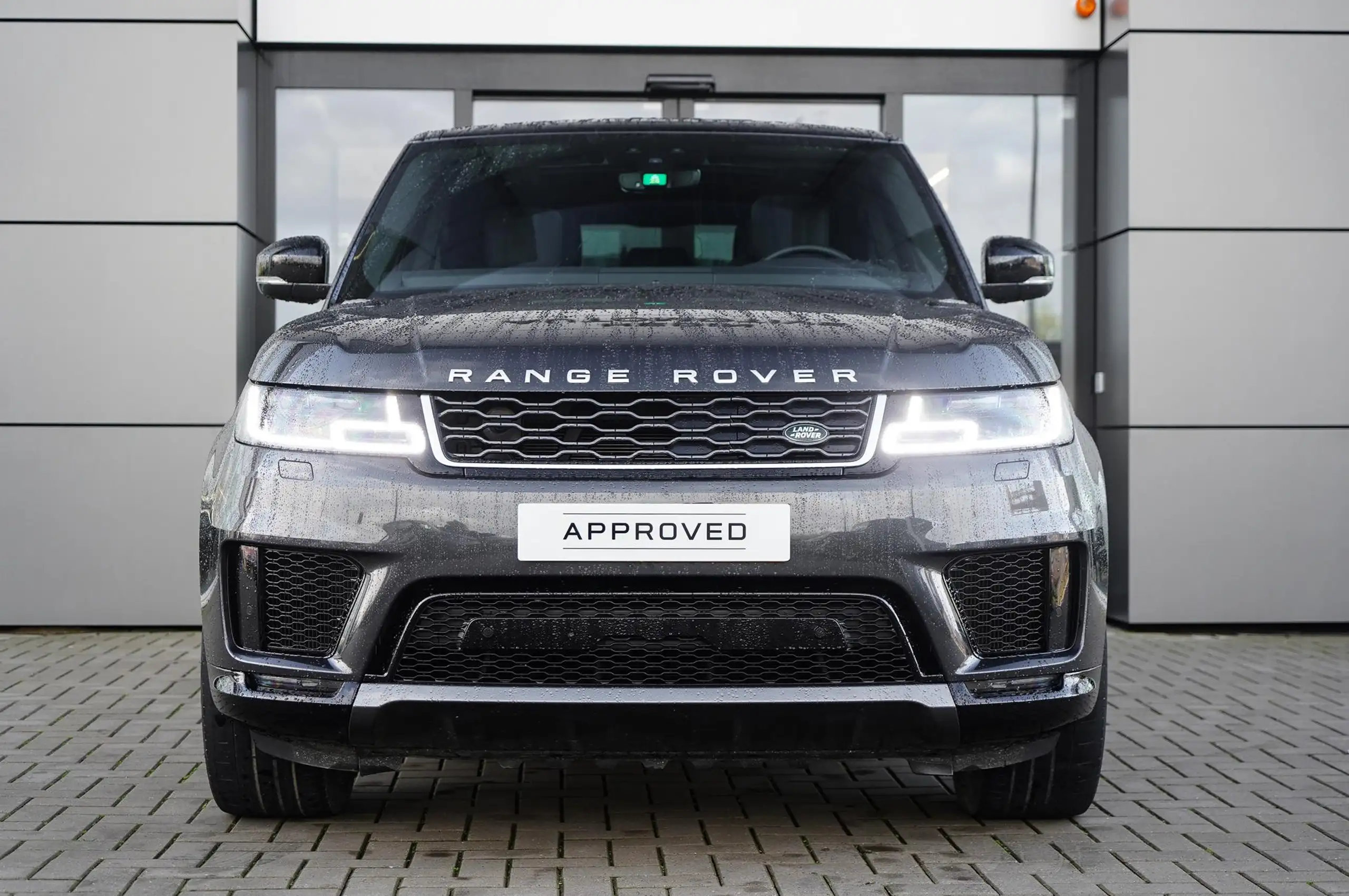 Land Rover - Range Rover Sport