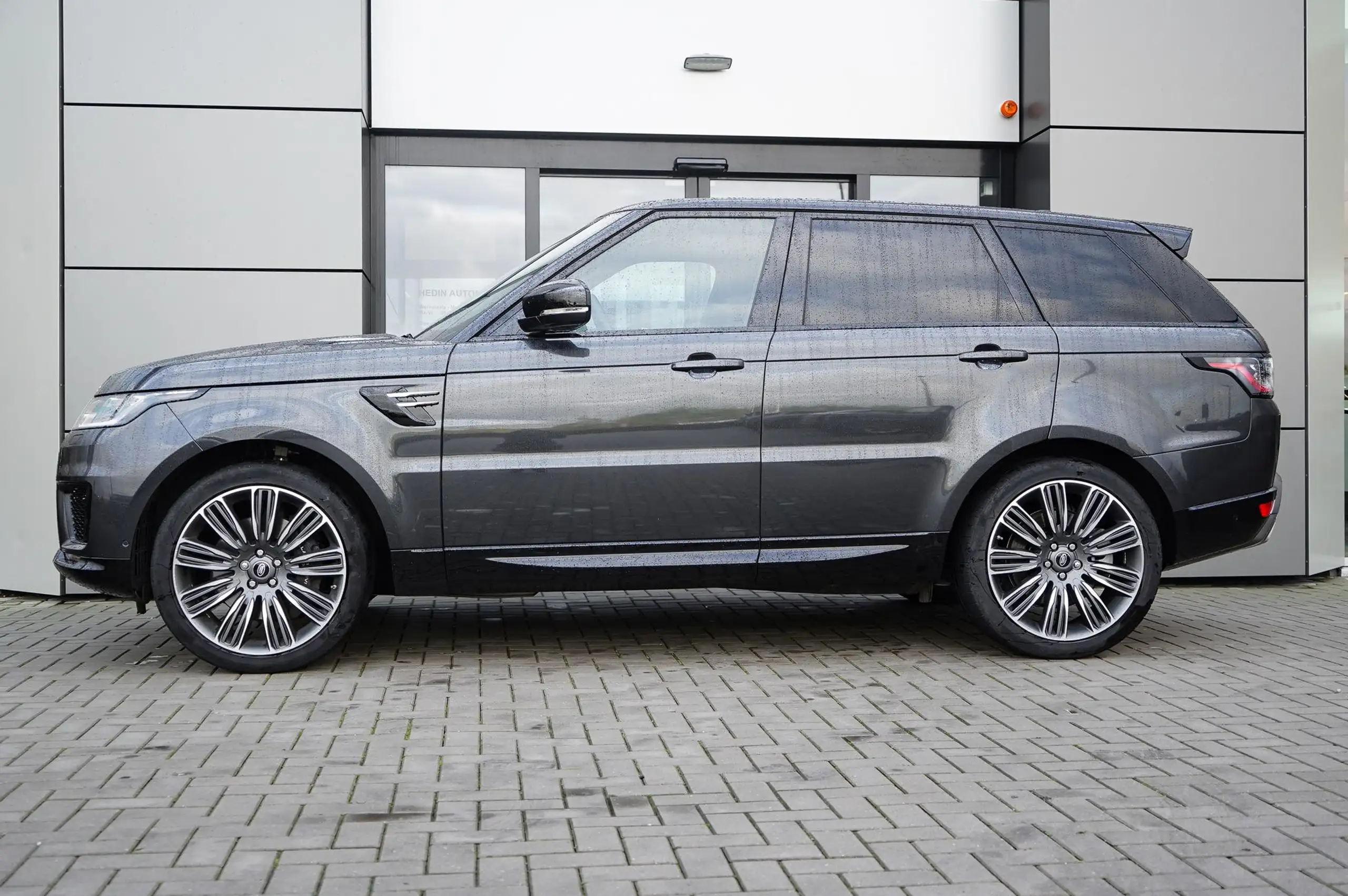 Land Rover - Range Rover Sport