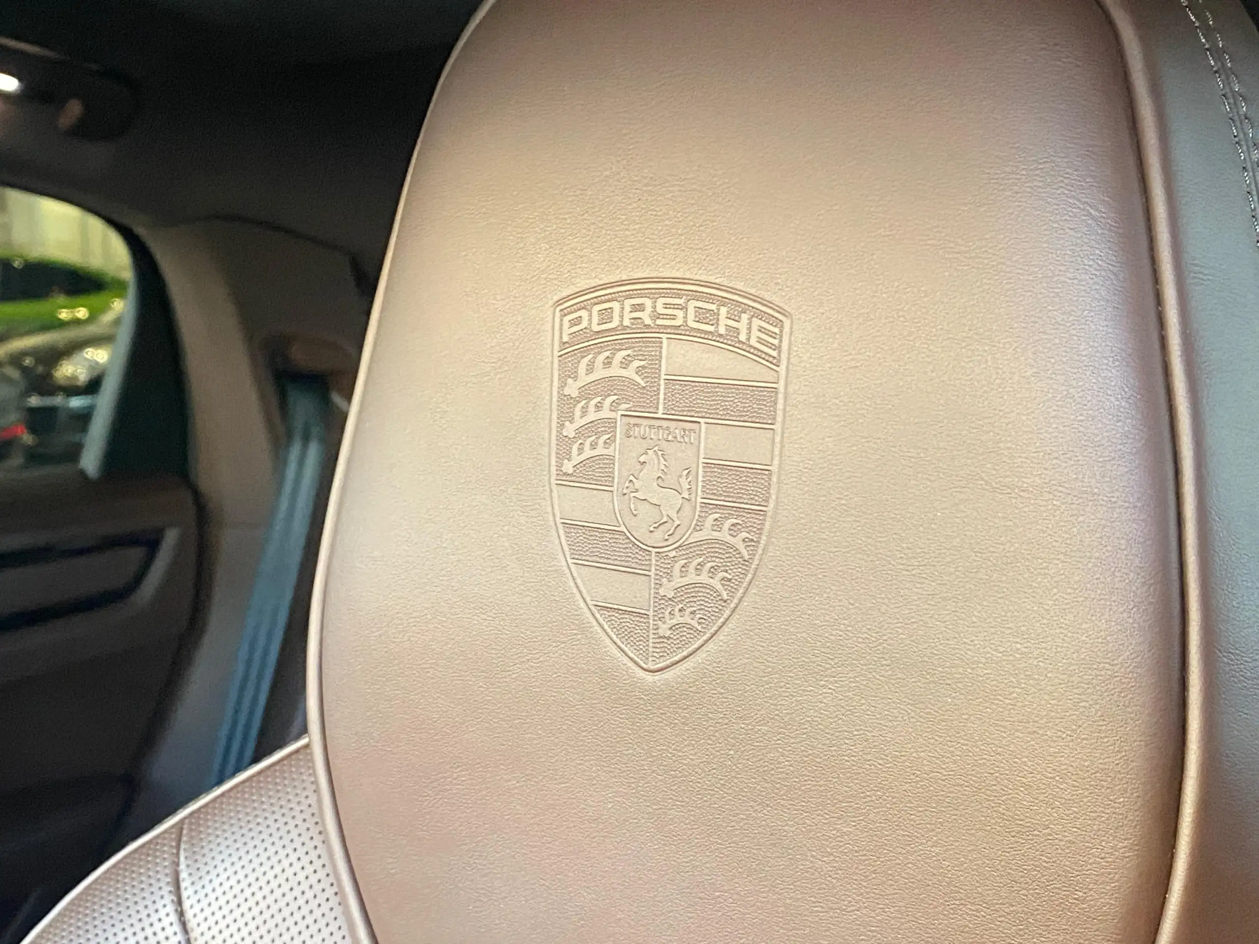 Porsche - Cayenne