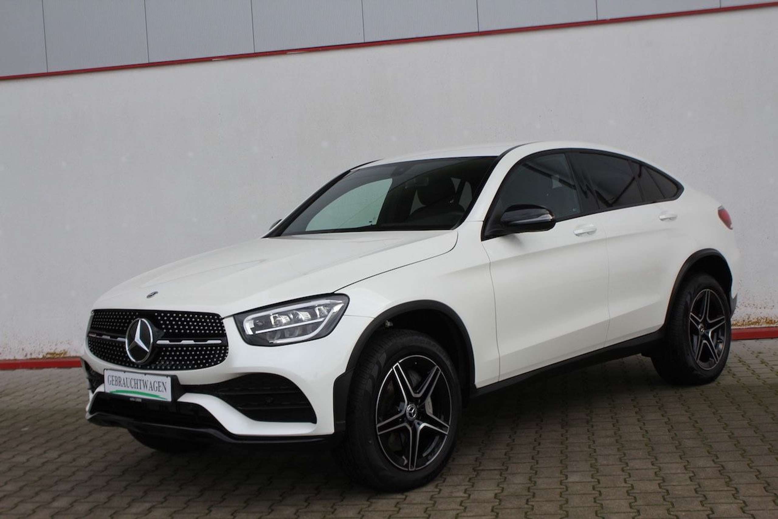 Mercedes-Benz - GLC 300