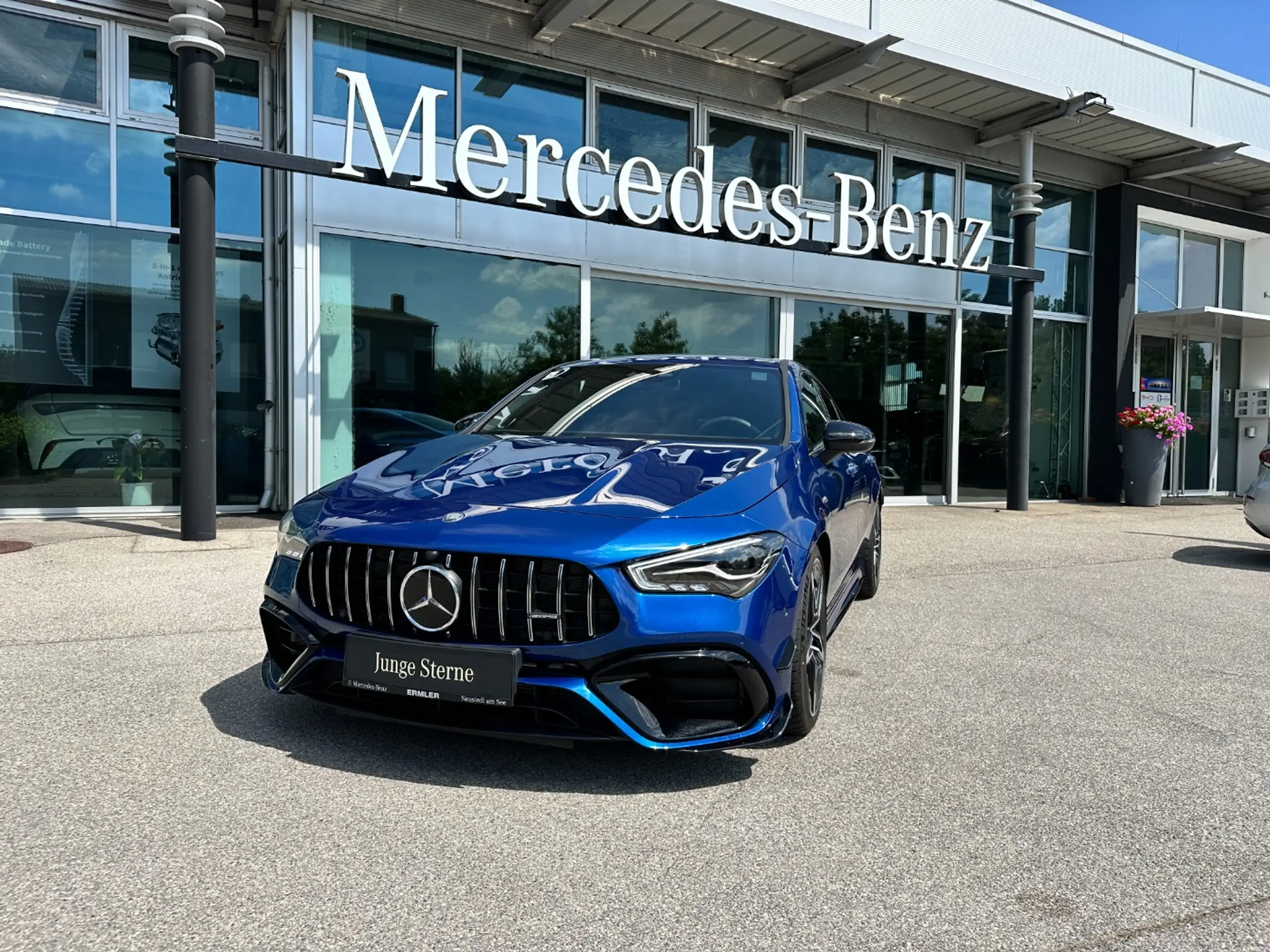 Mercedes-Benz - CLA 45 AMG