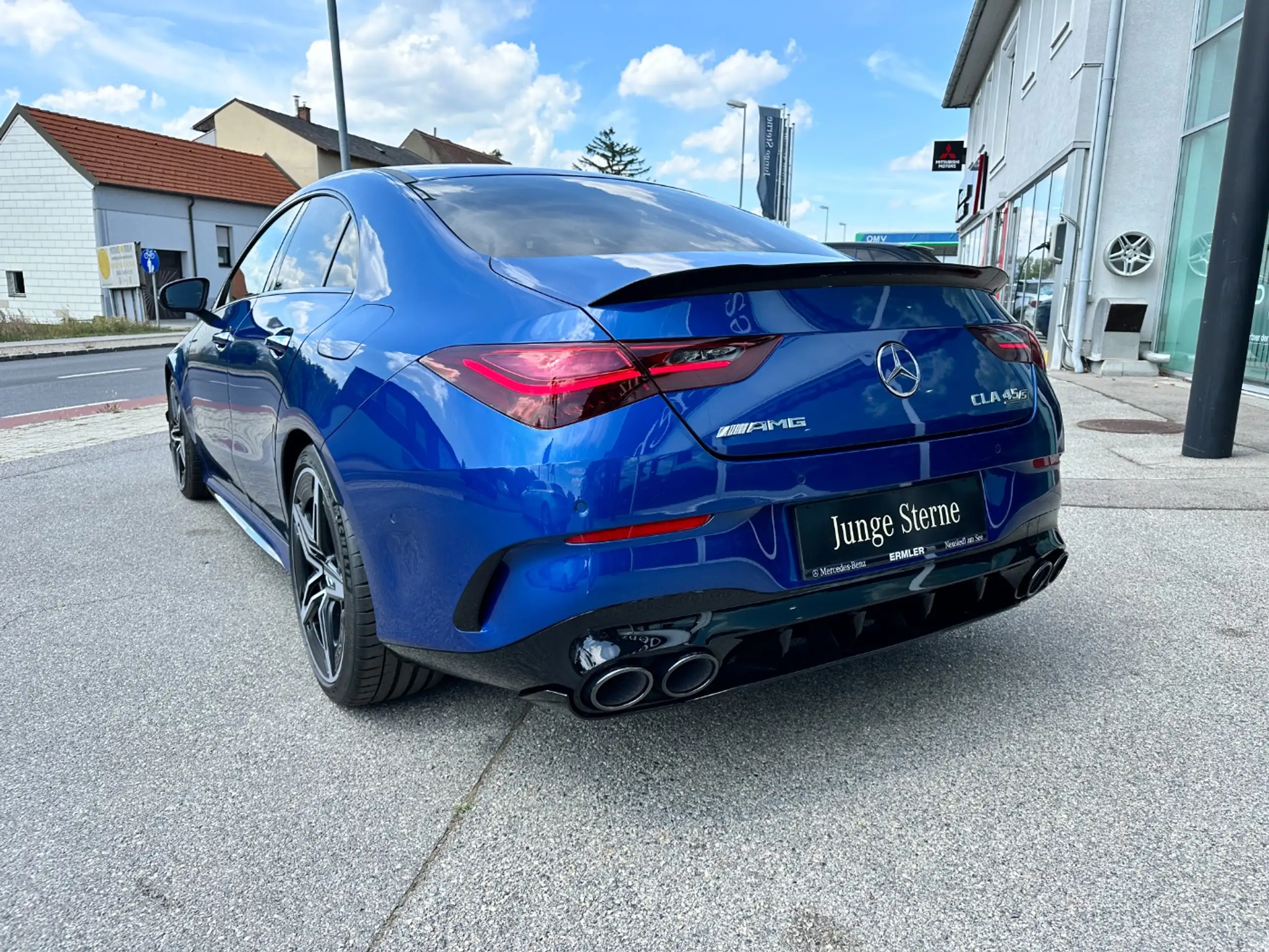 Mercedes-Benz - CLA 45 AMG