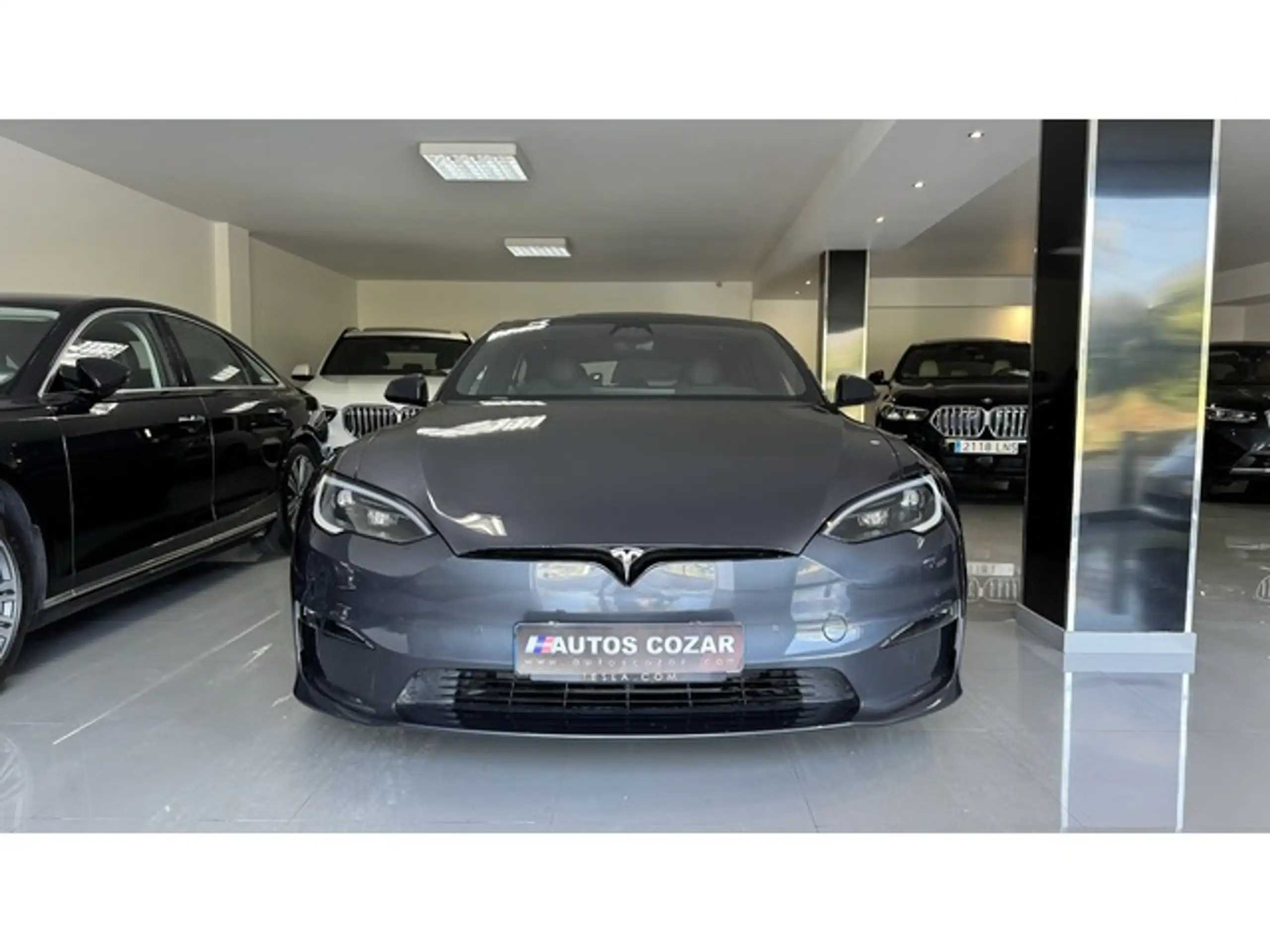 Tesla - Model S