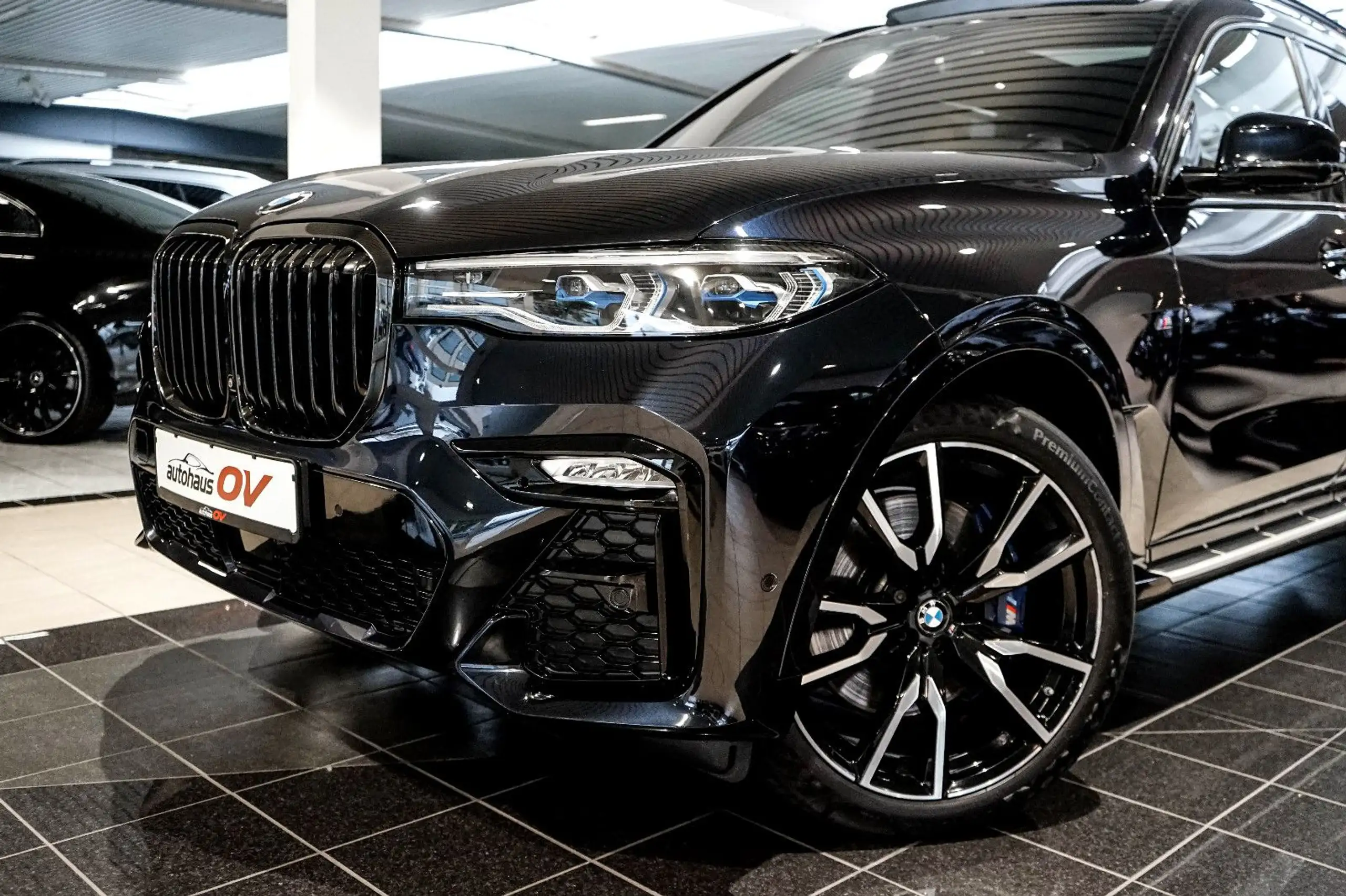 BMW - X7