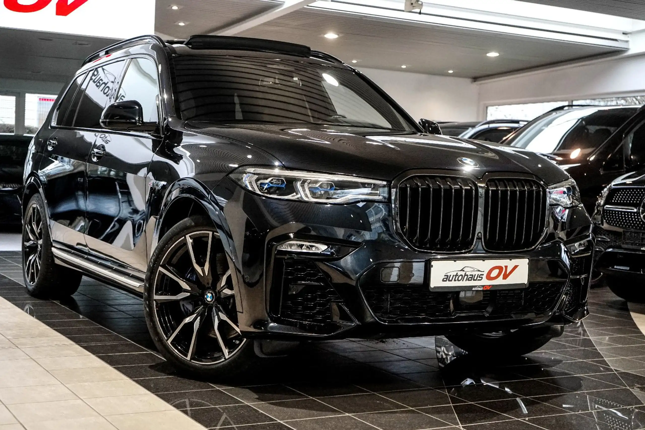 BMW - X7