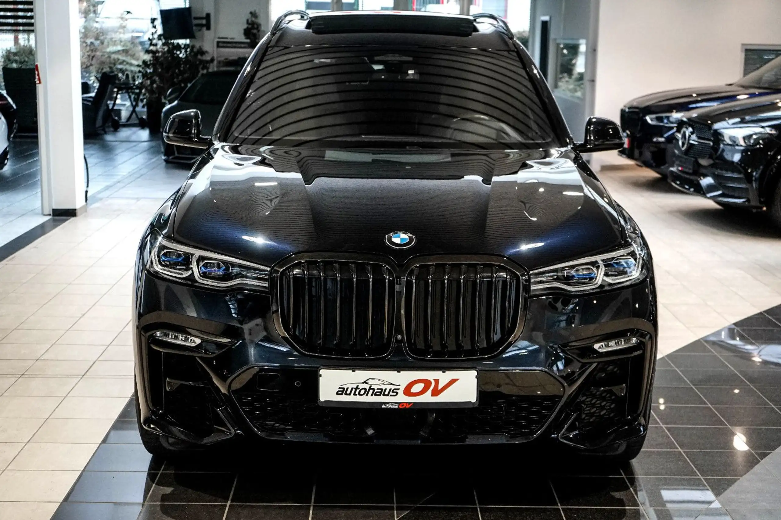 BMW - X7