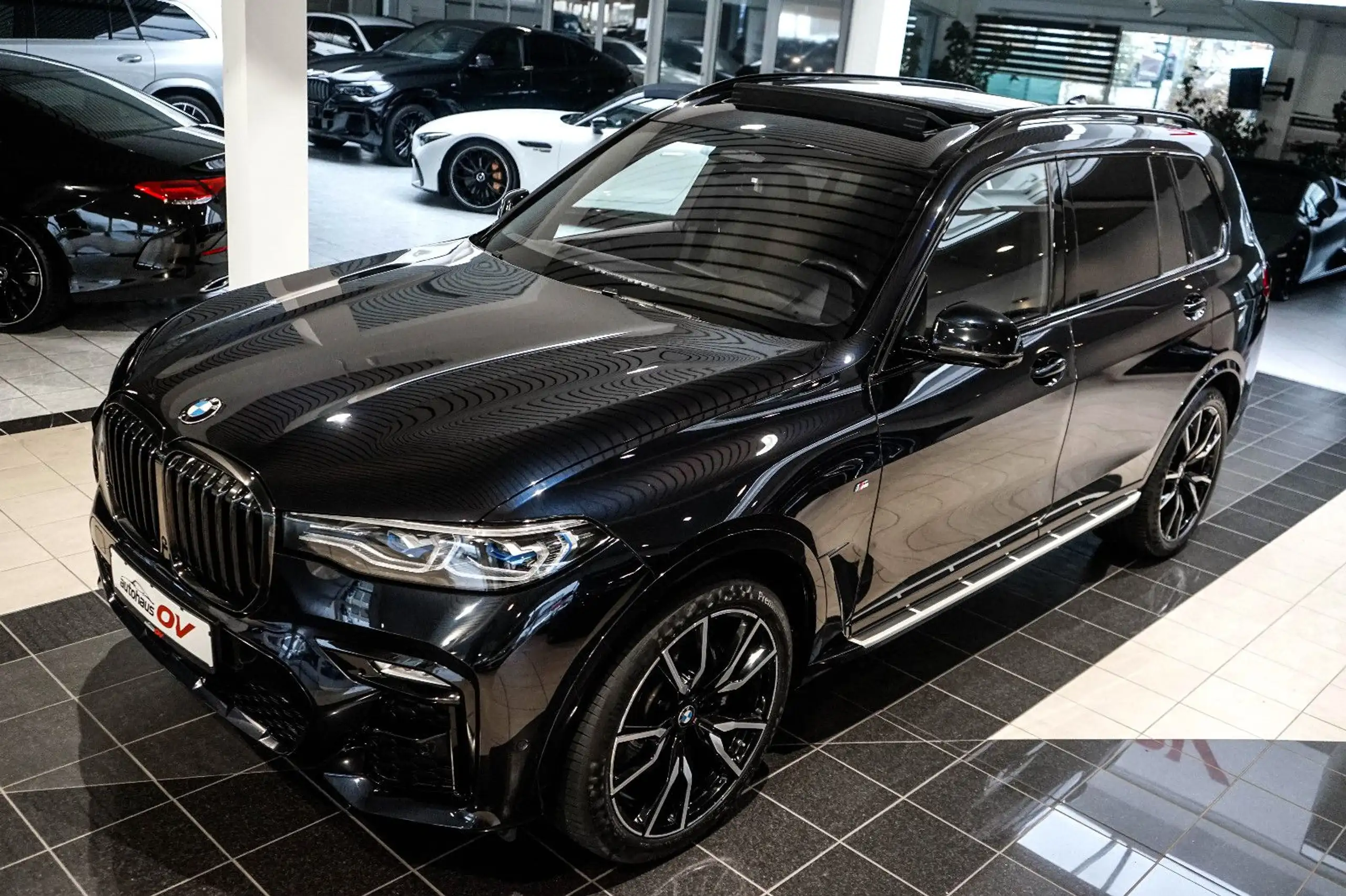 BMW - X7