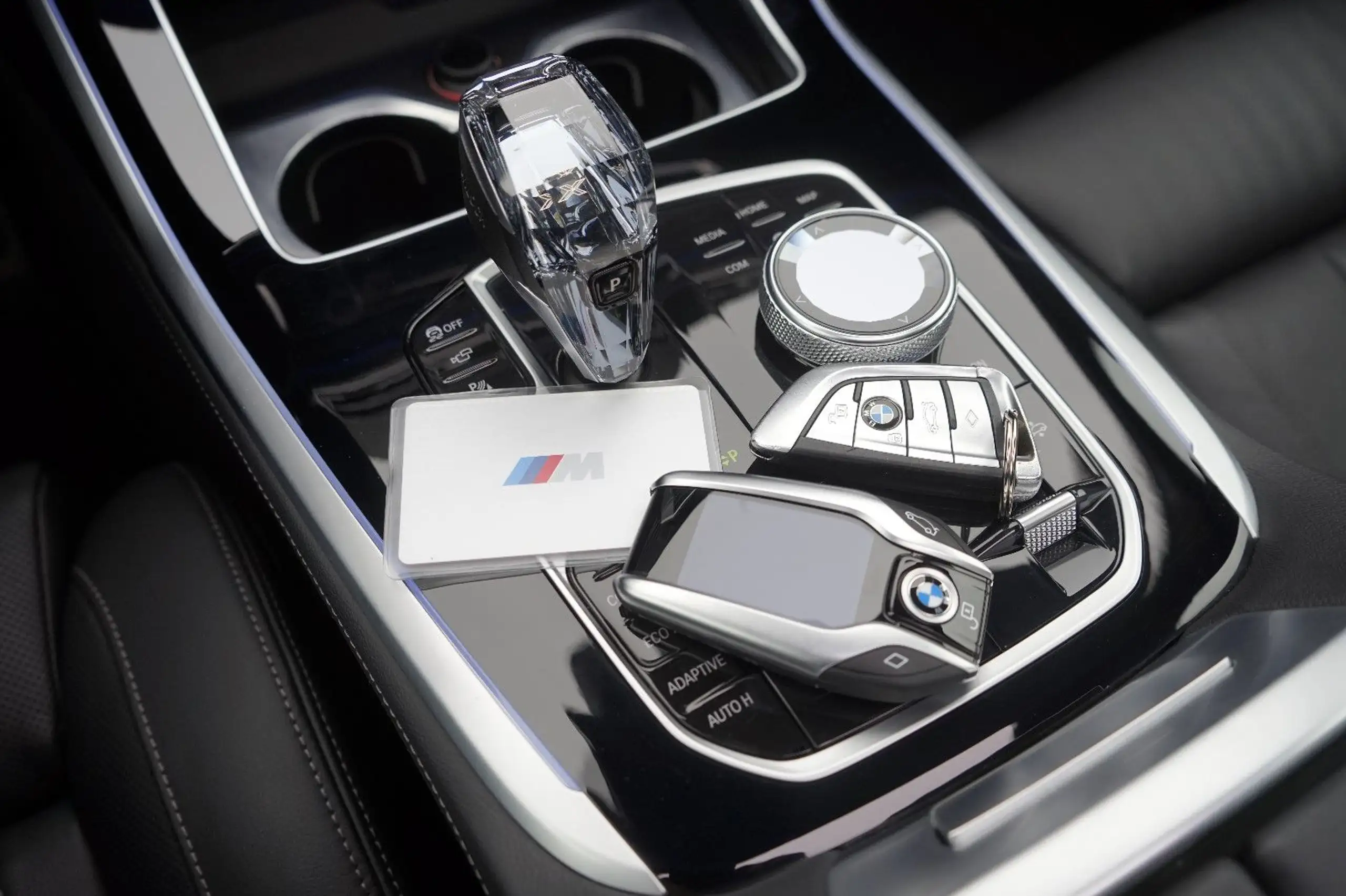 BMW - X7