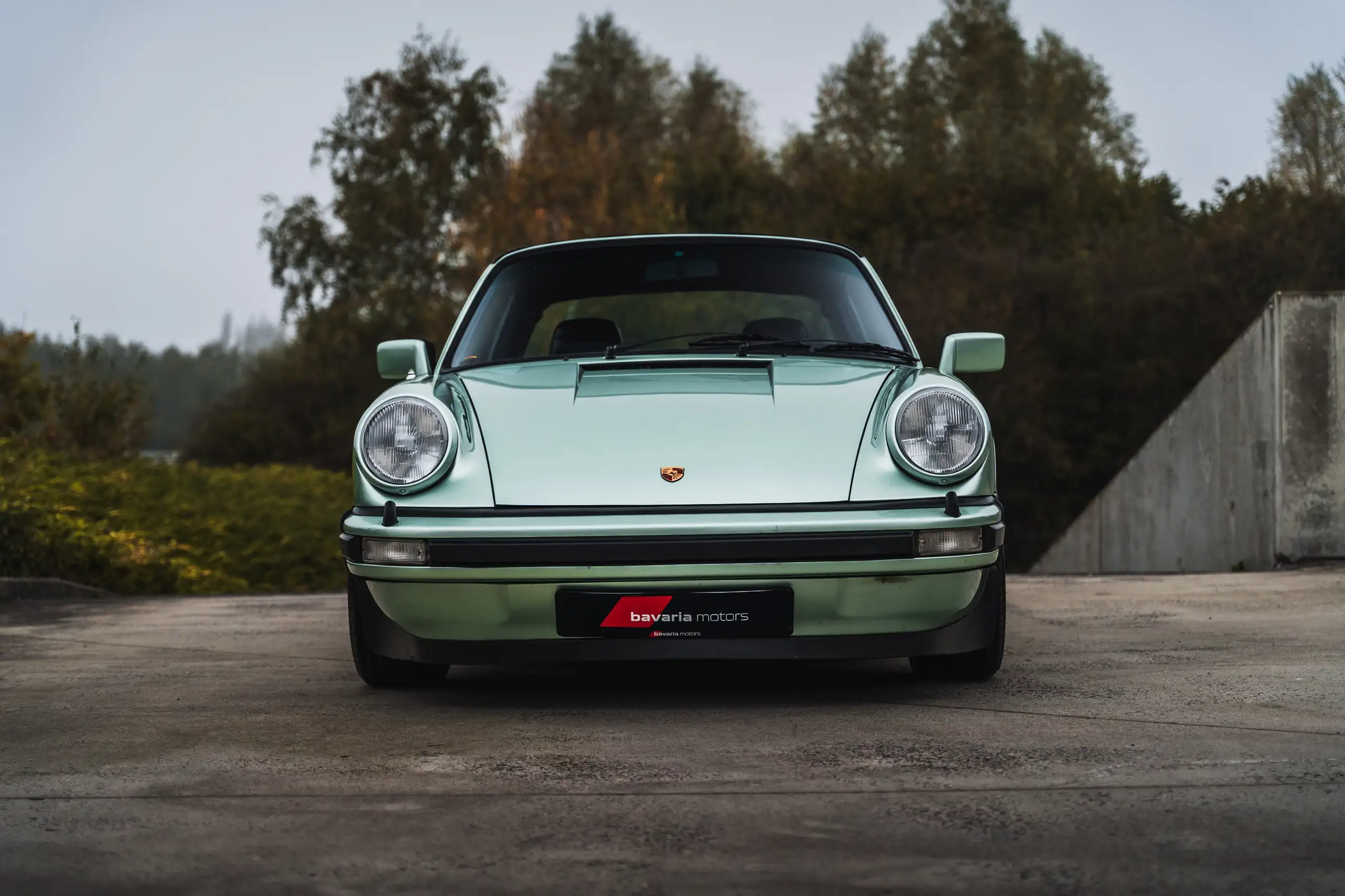 Porsche - 911