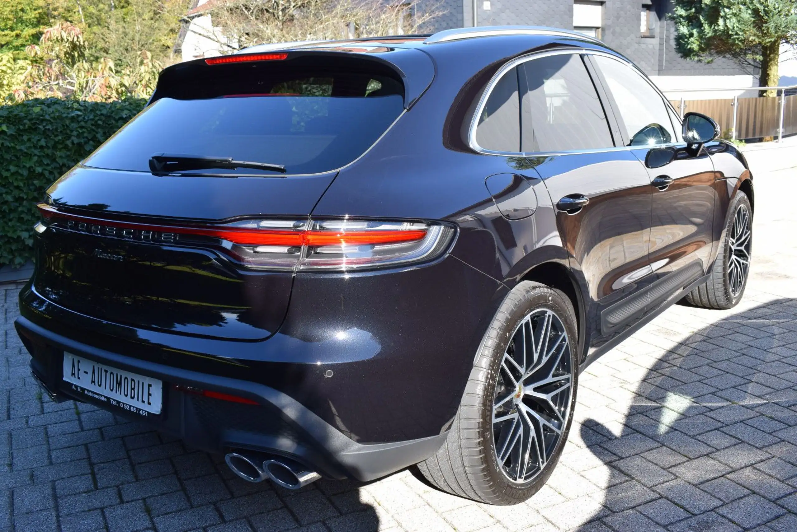 Porsche - Macan