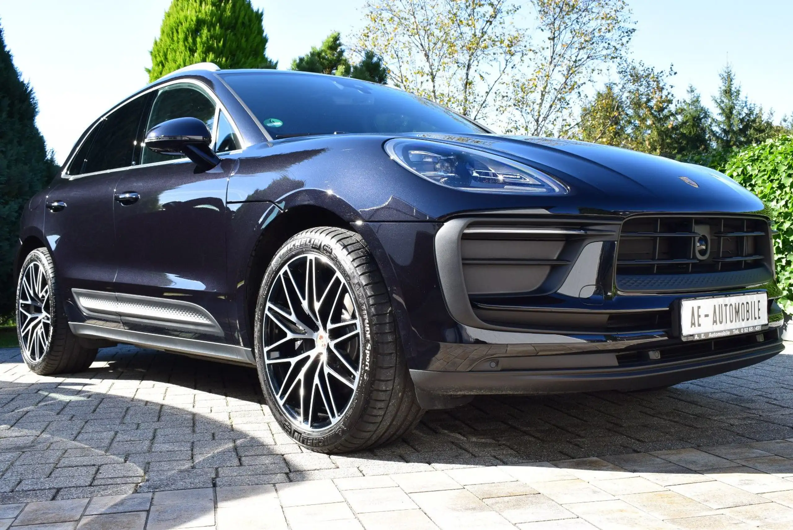 Porsche - Macan