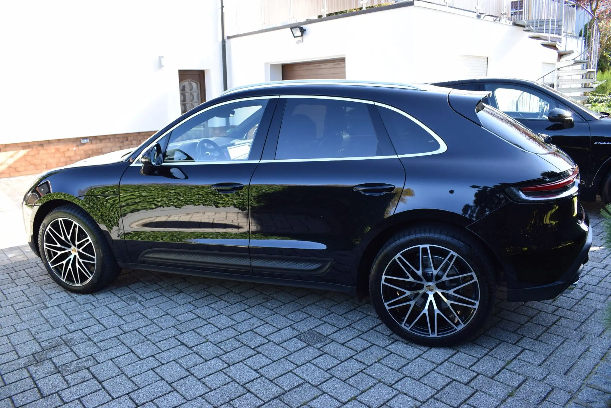 Porsche - Macan