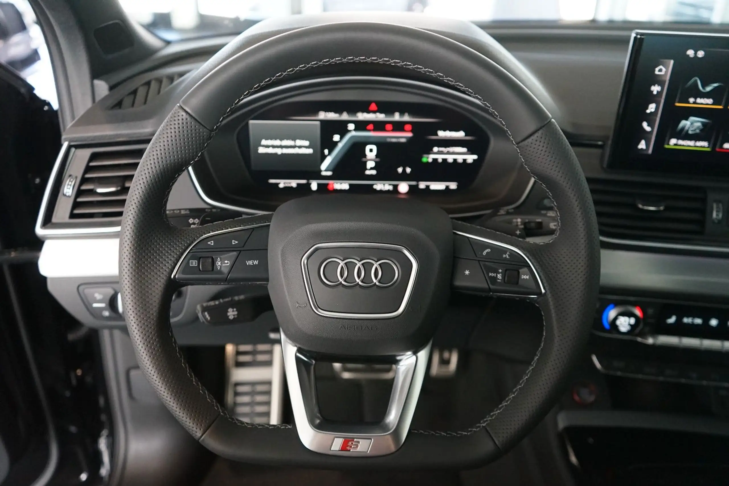 Audi - SQ5