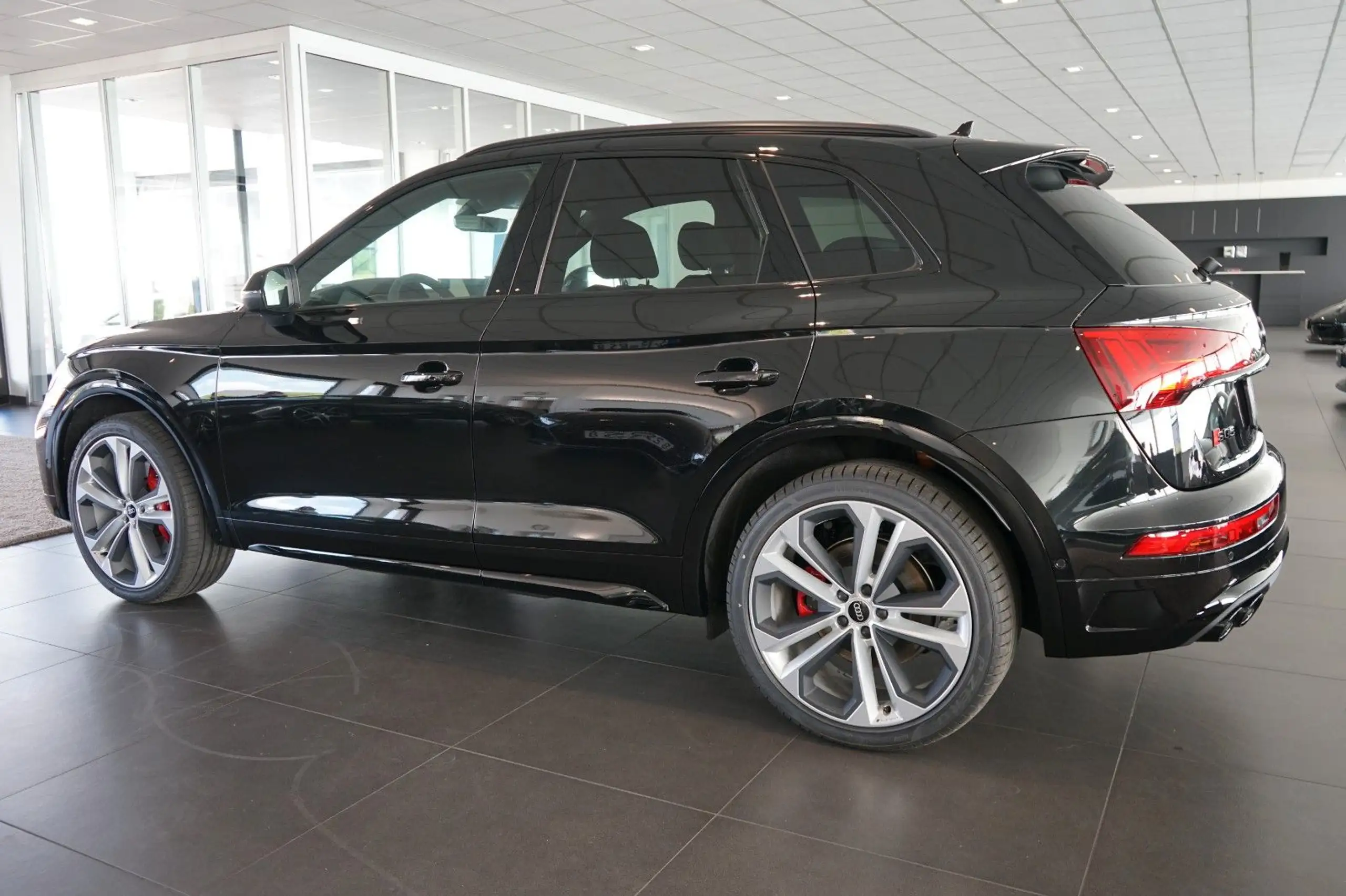 Audi - SQ5