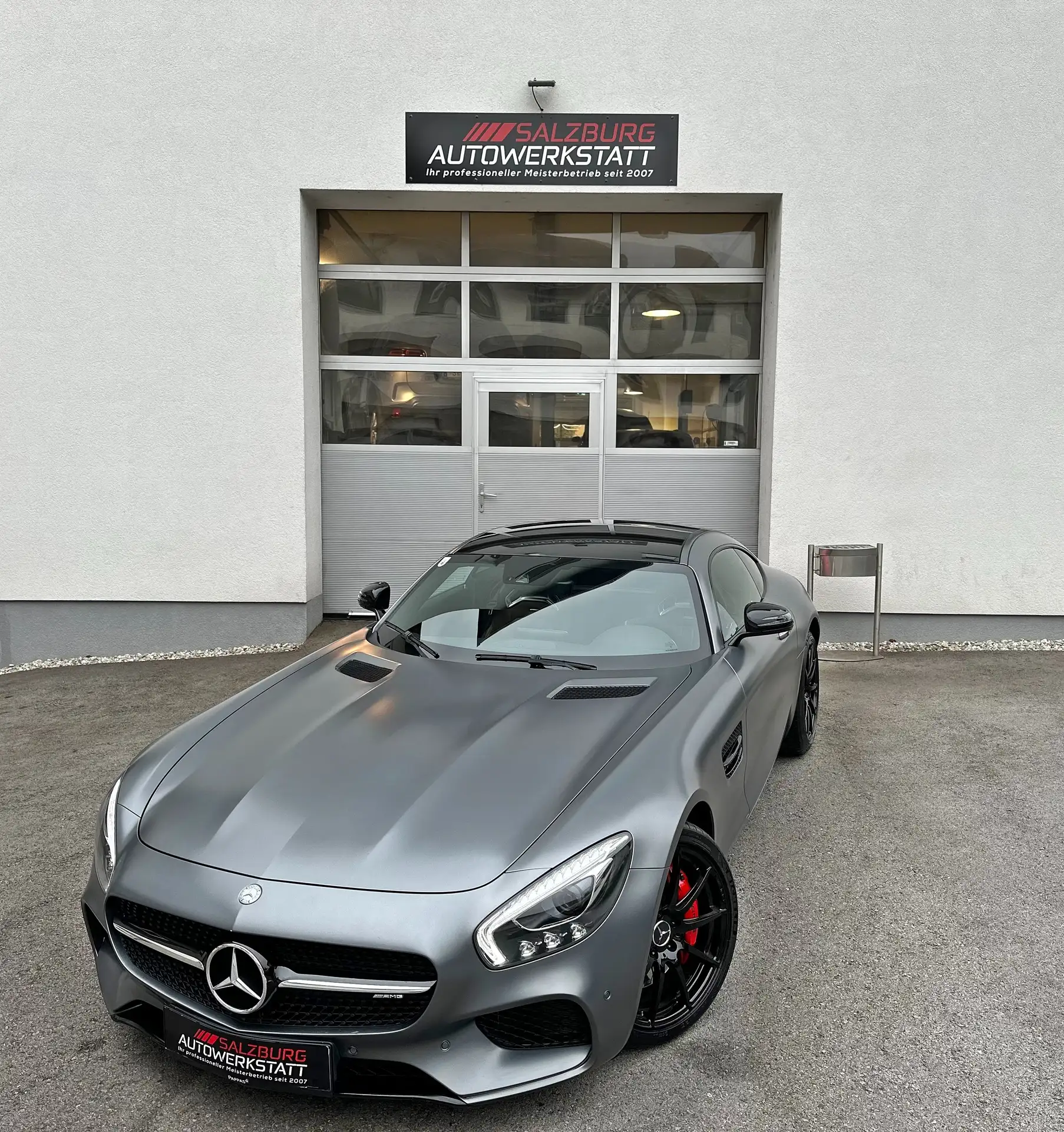 Mercedes-Benz - AMG GT