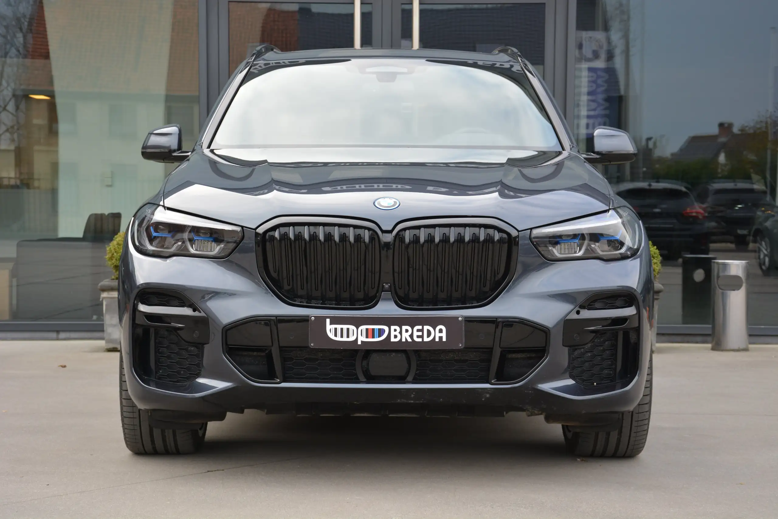 BMW - X5