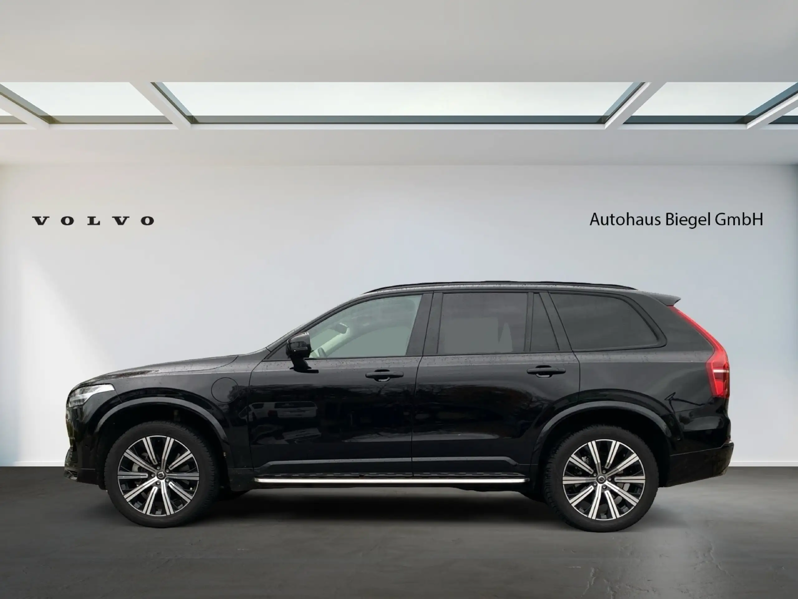 Volvo - XC90