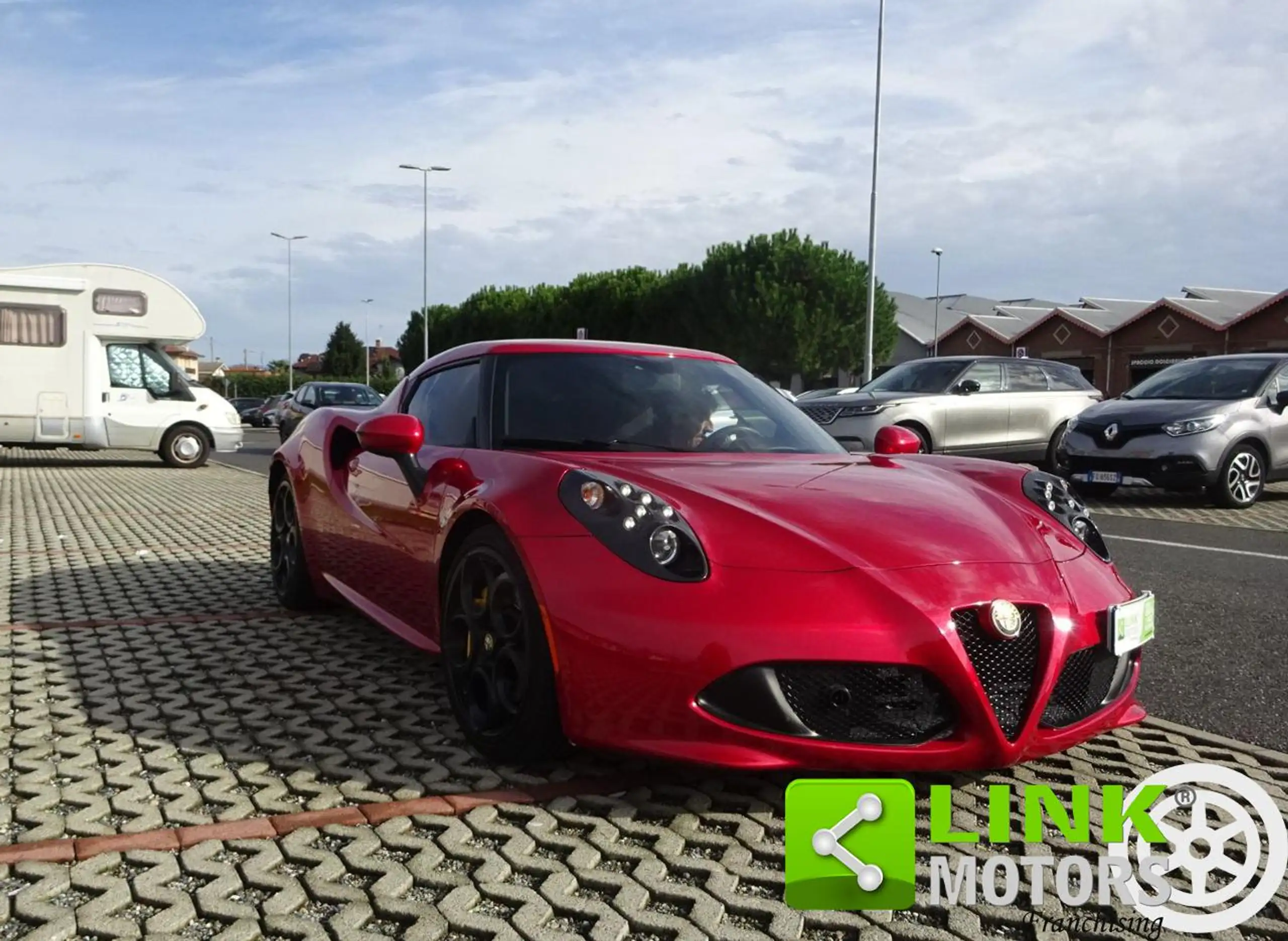 Alfa Romeo - 4C