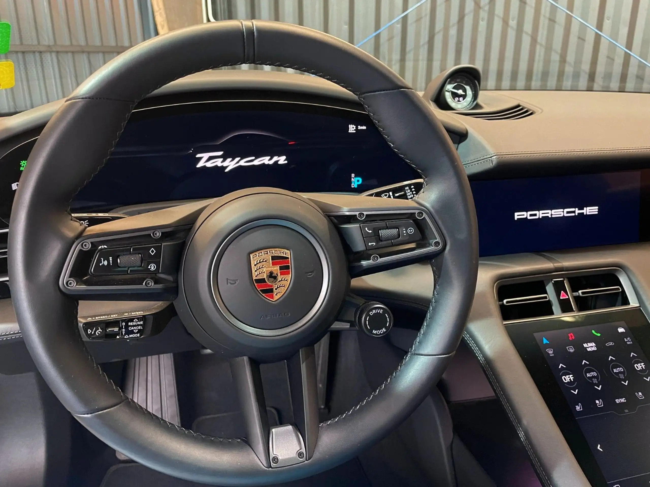 Porsche - Taycan