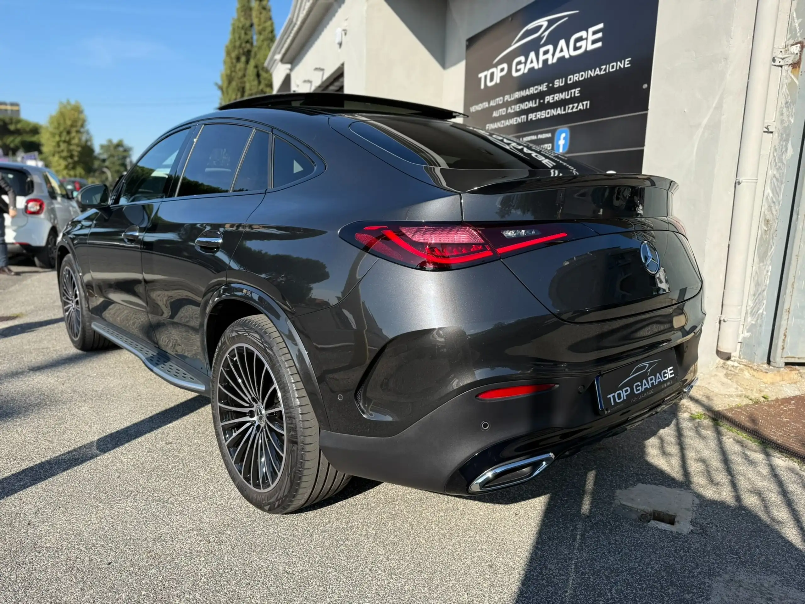 Mercedes-Benz - GLC 220