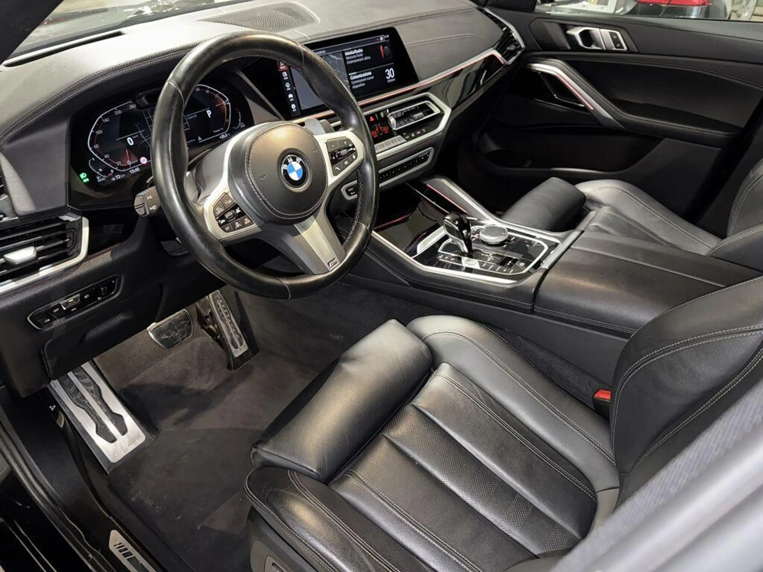 BMW - X6