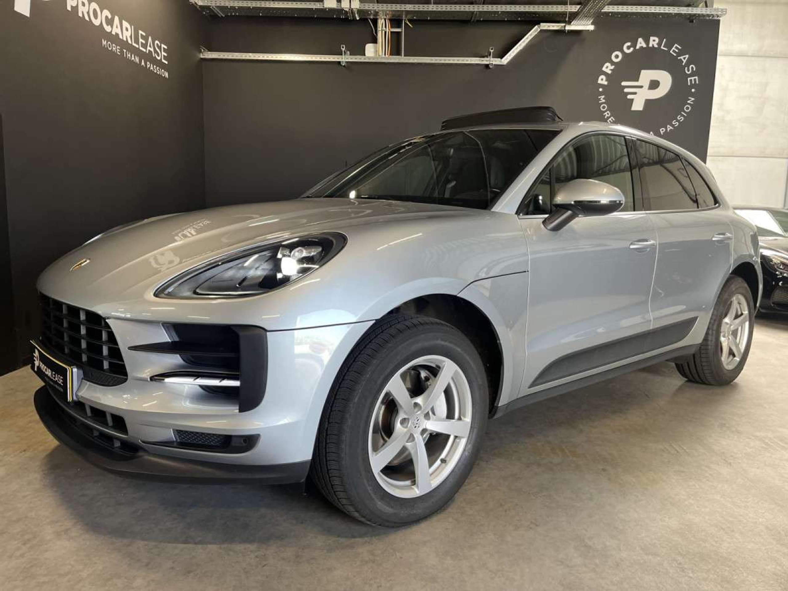 Porsche - Macan