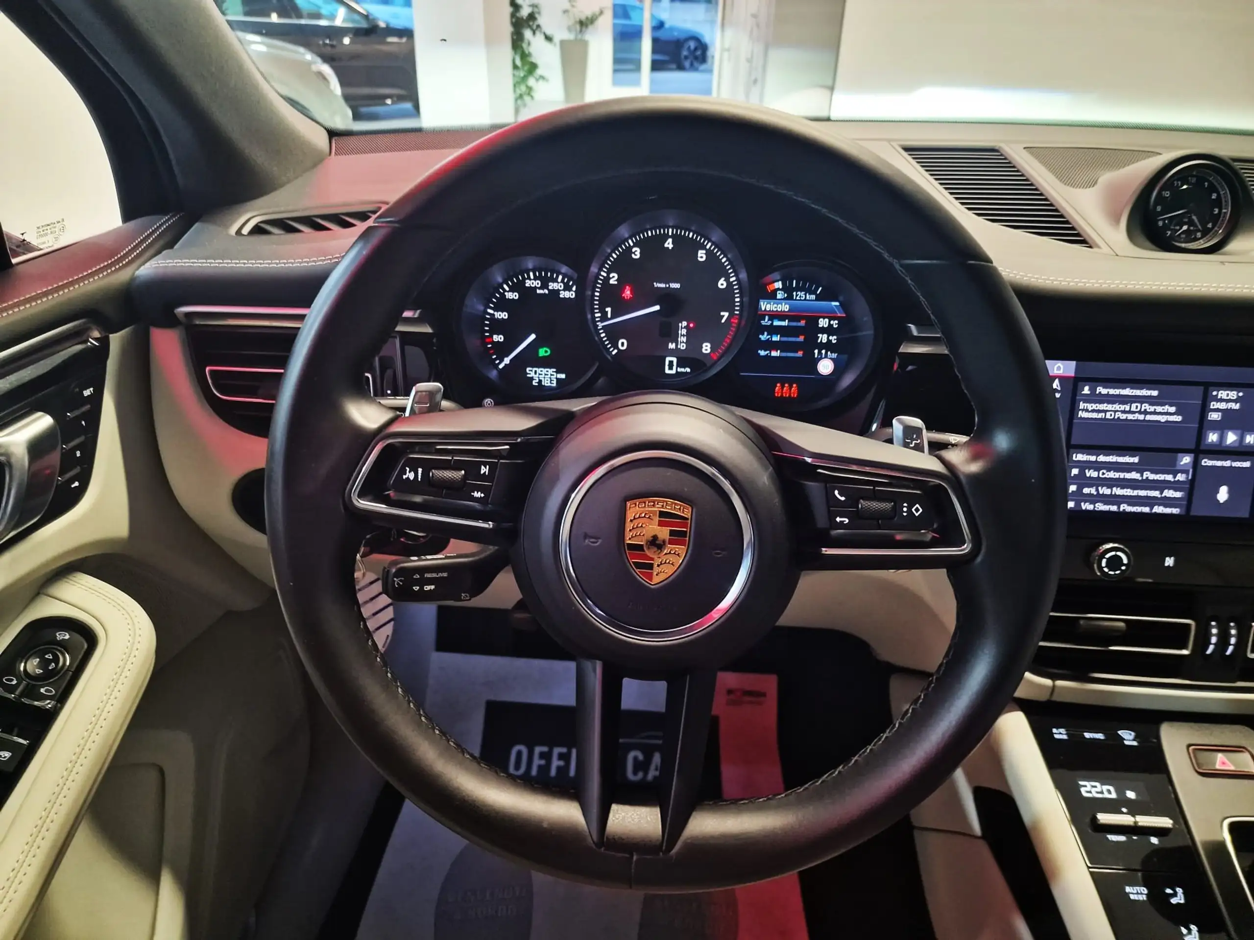 Porsche - Macan