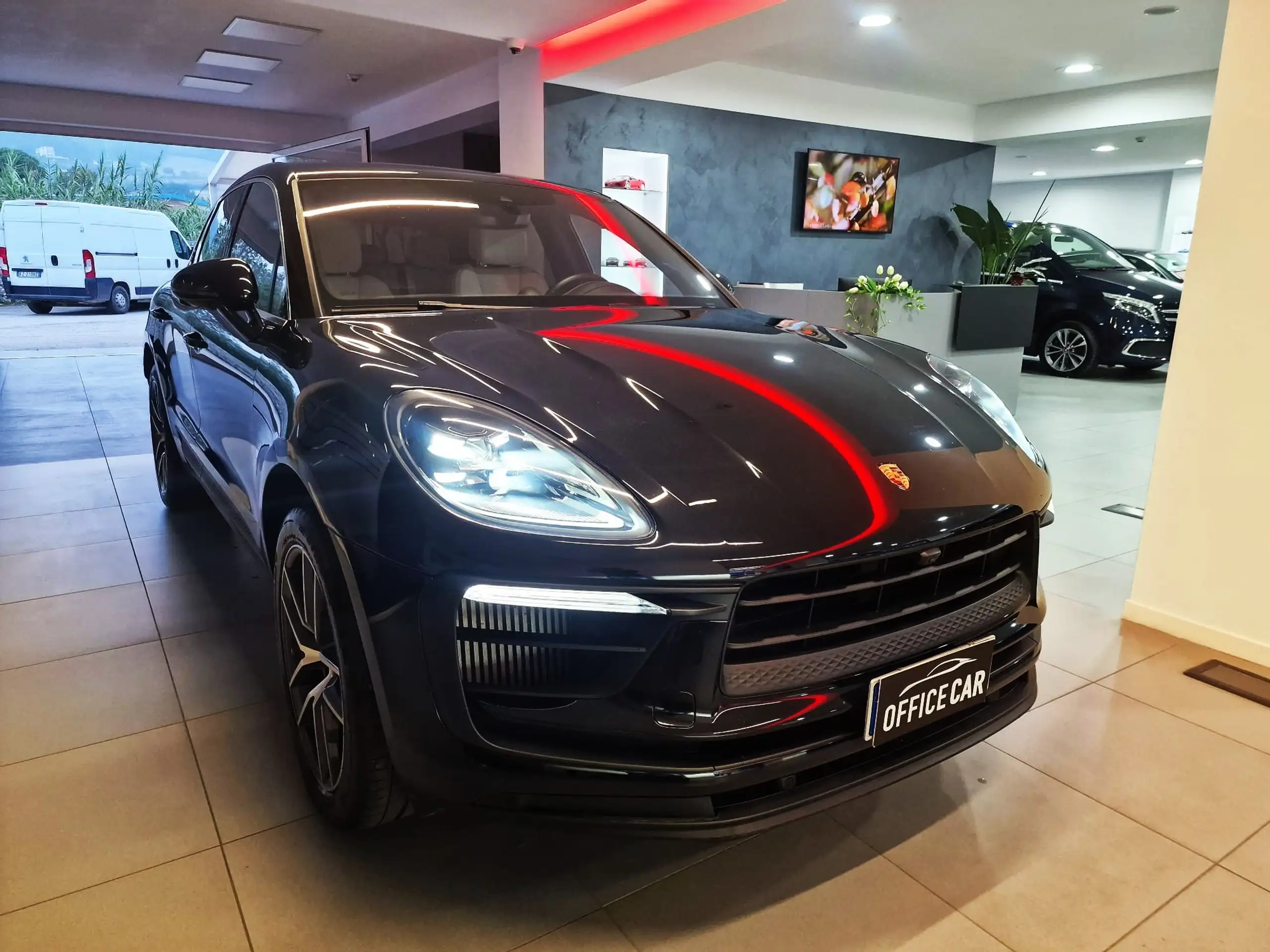 Porsche - Macan