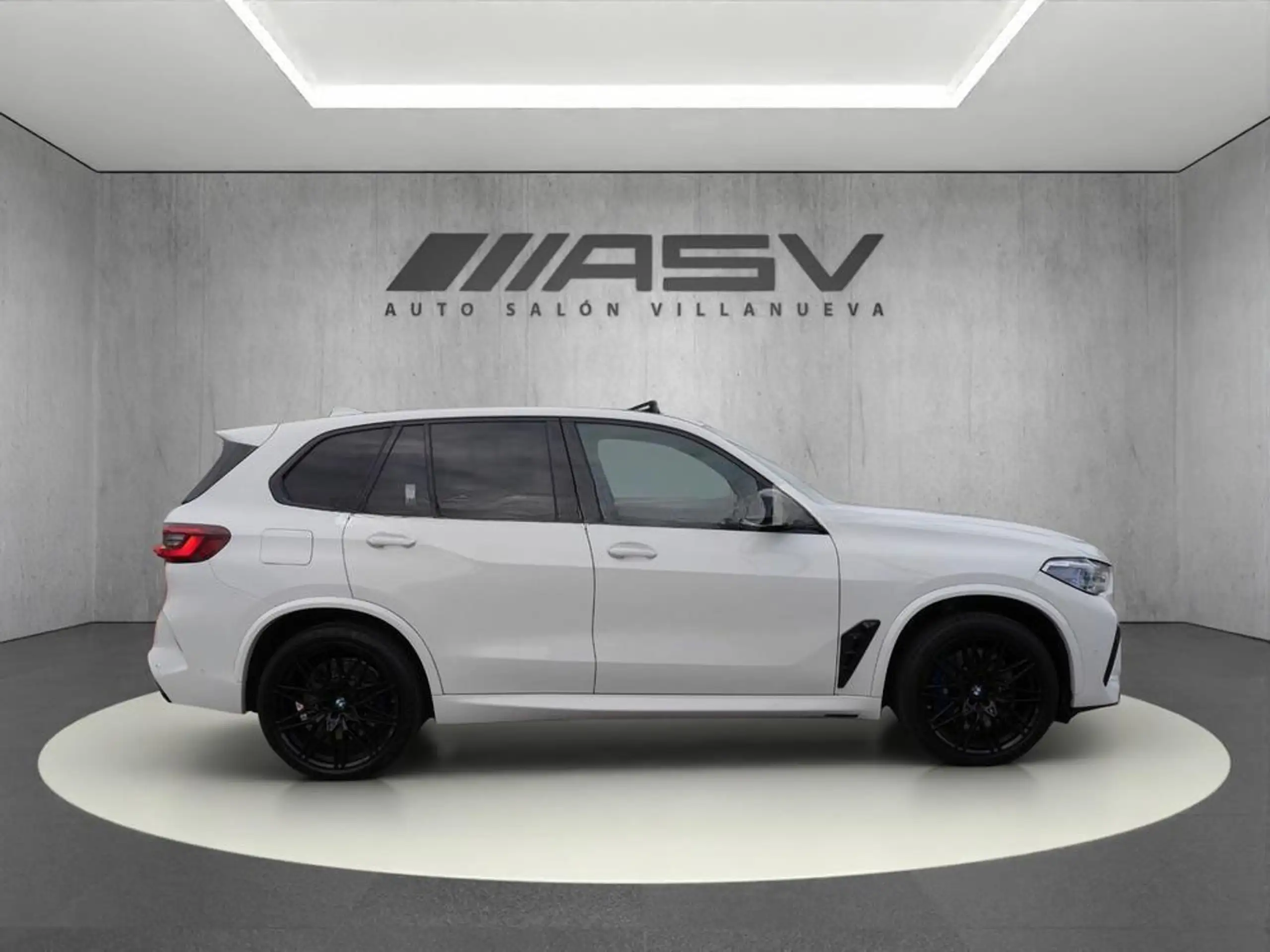 BMW - X5 M