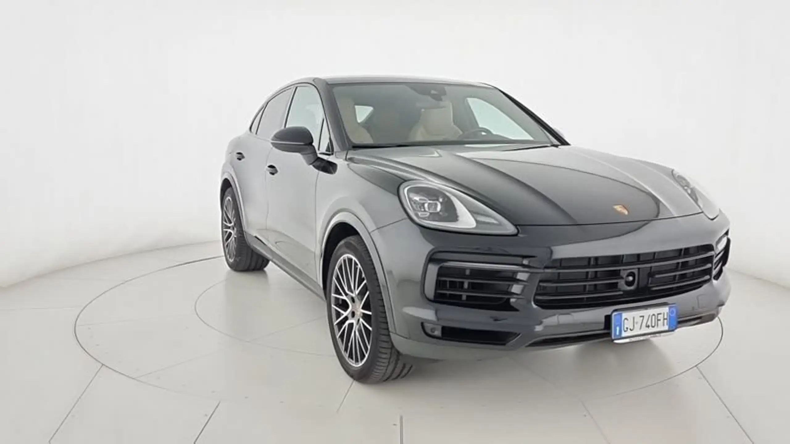 Porsche - Cayenne