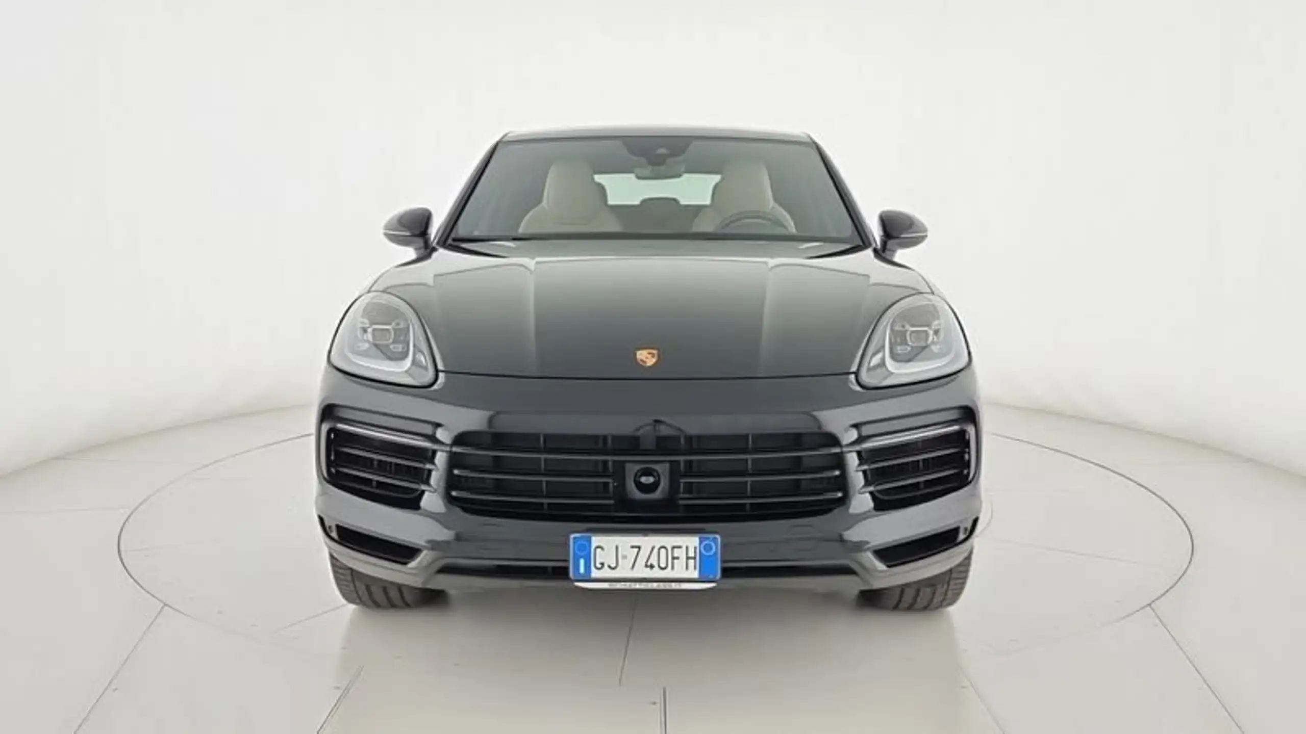 Porsche - Cayenne