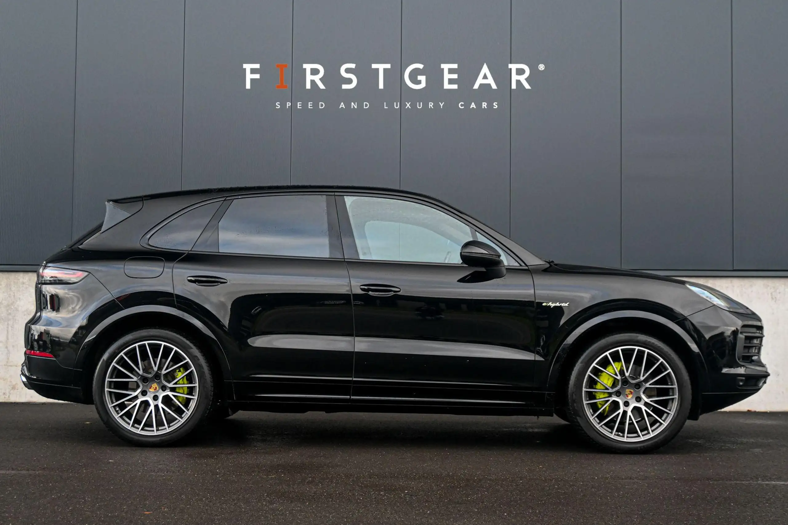 Porsche - Cayenne