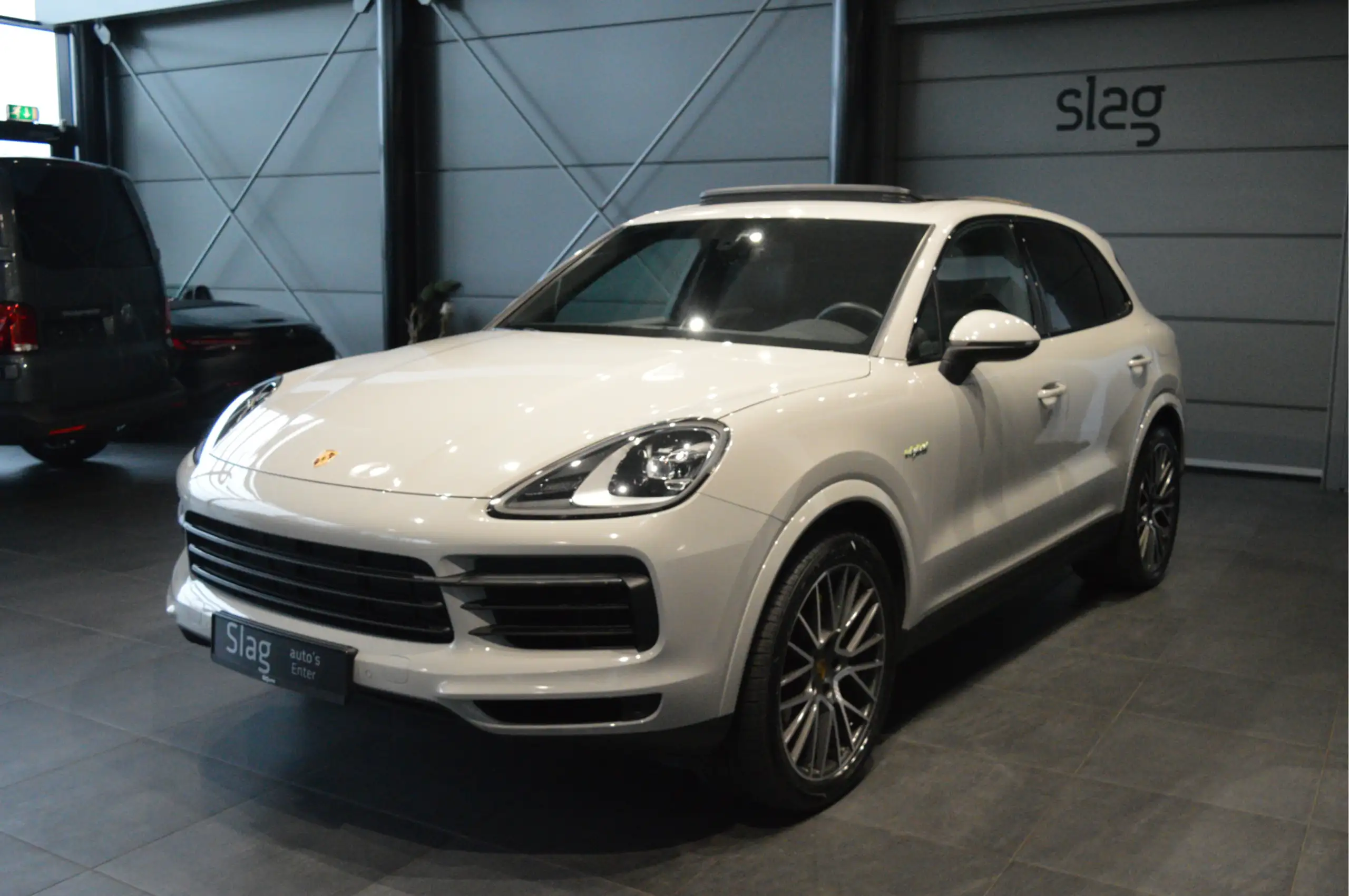 Porsche - Cayenne