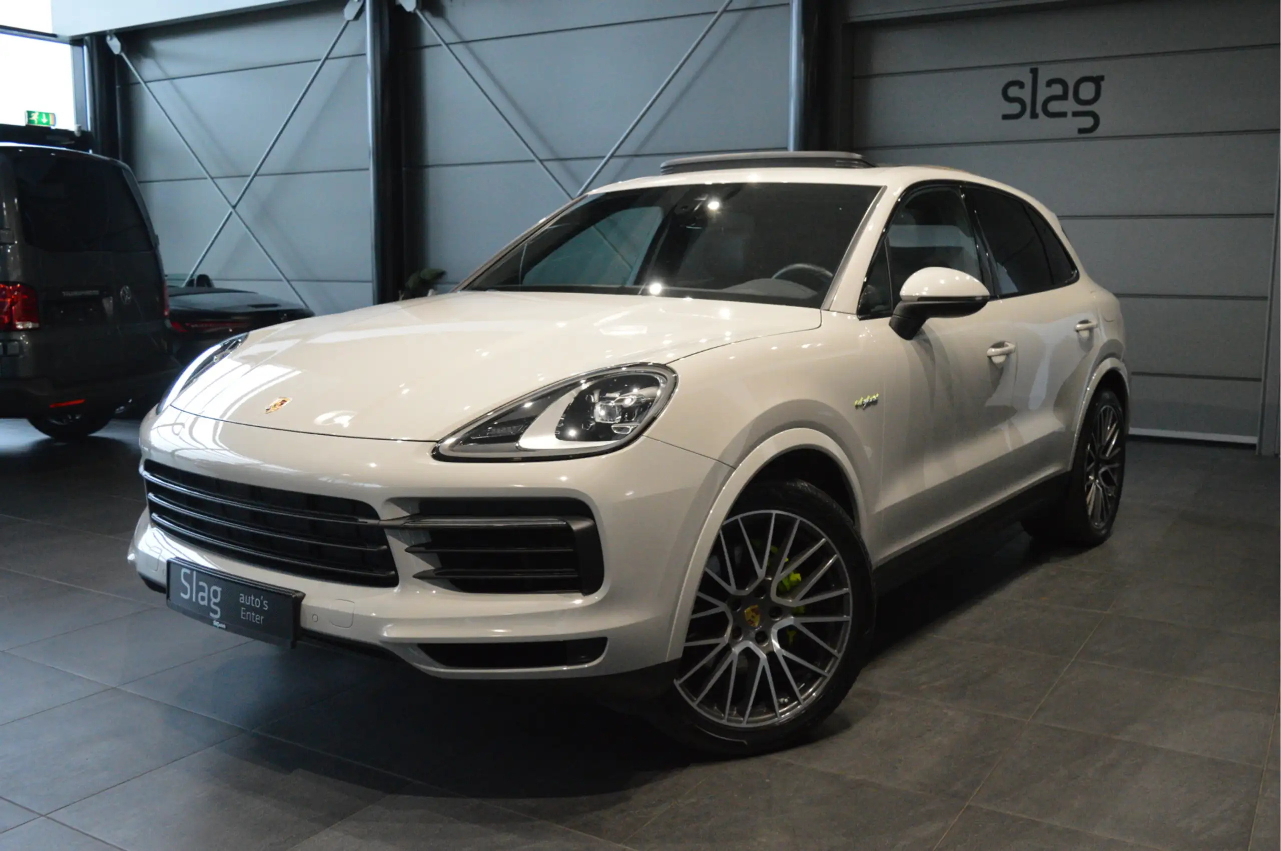 Porsche - Cayenne