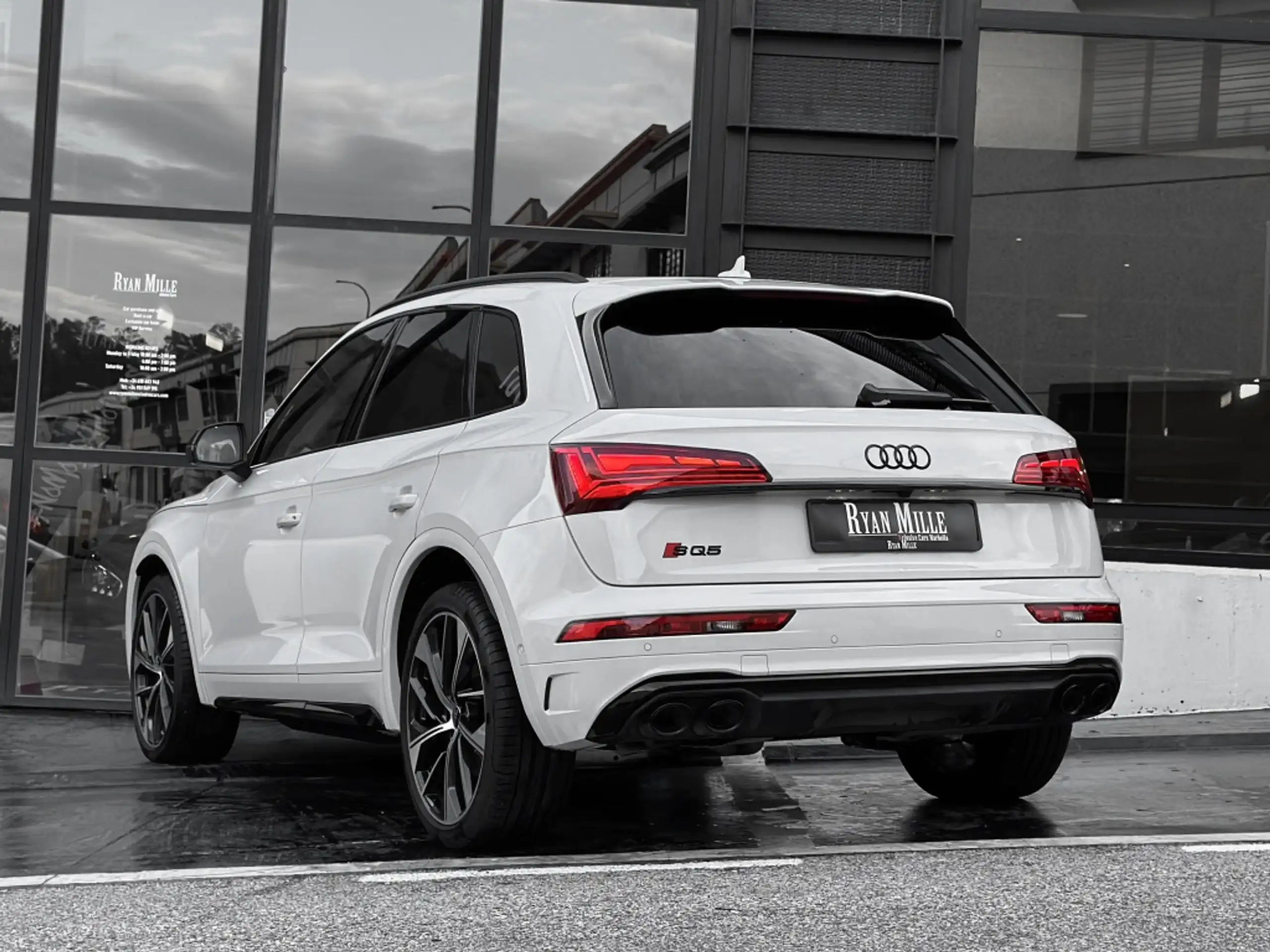 Audi - SQ5