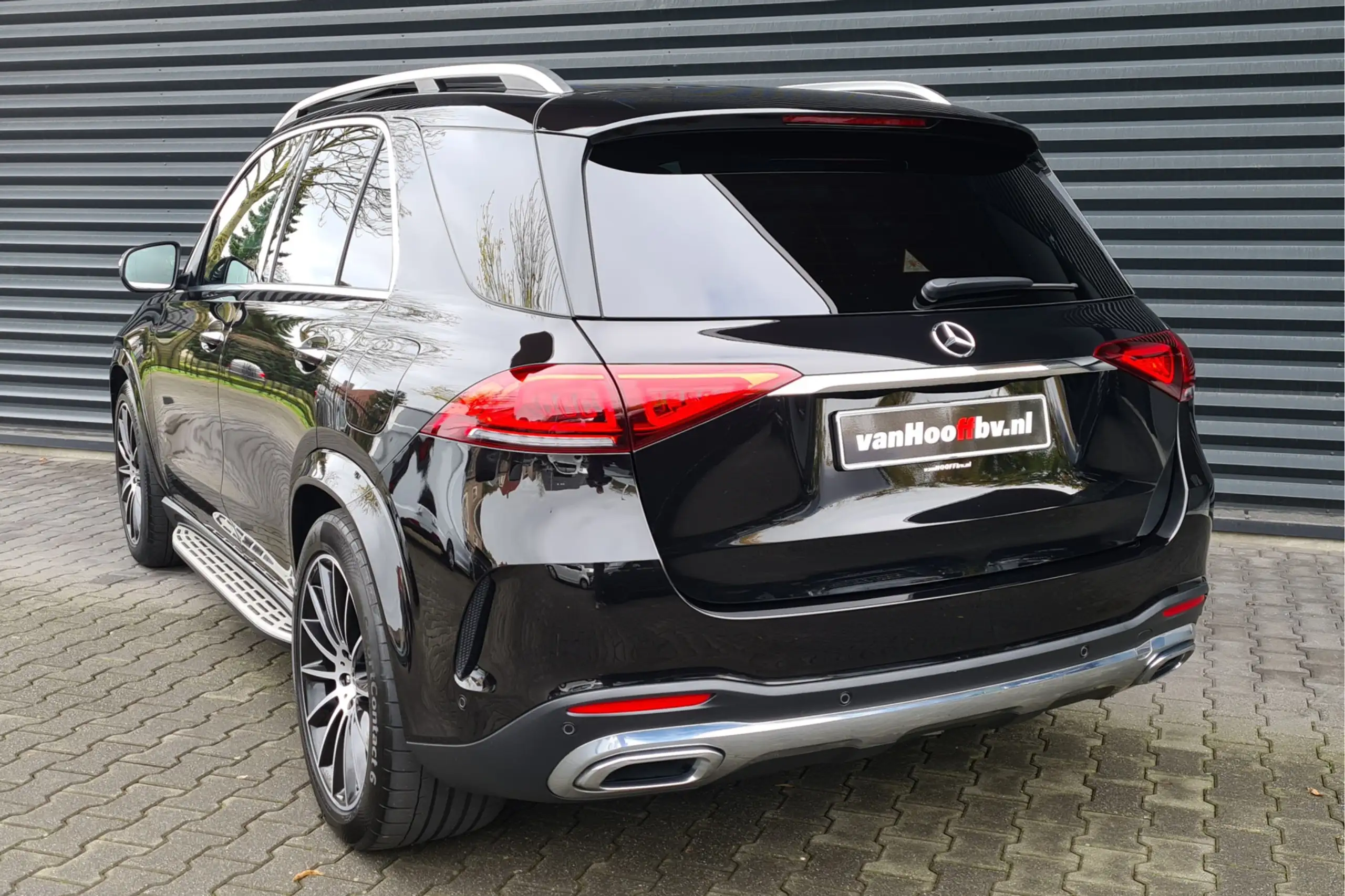 Mercedes-Benz - GLE 350