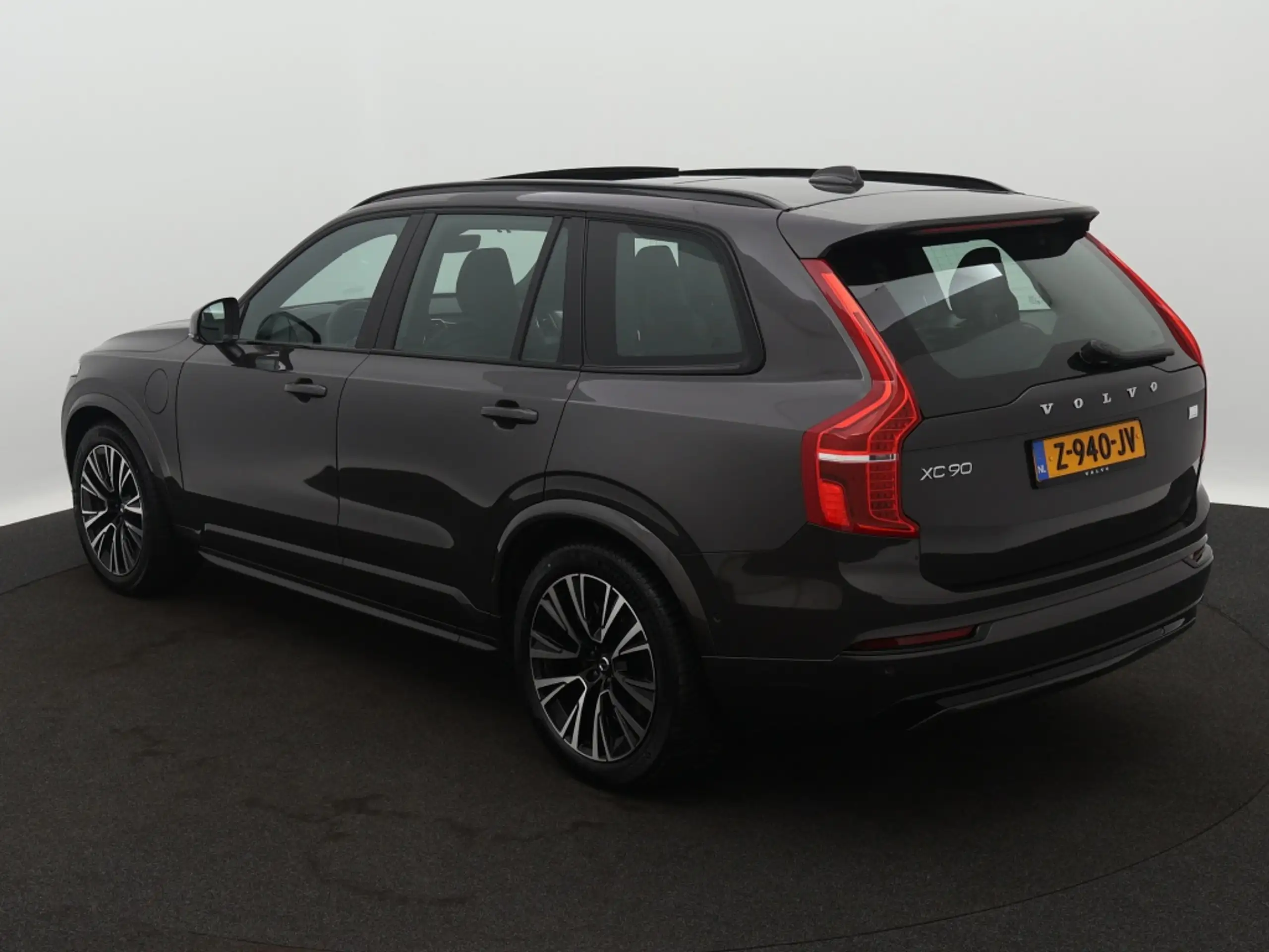 Volvo - XC90