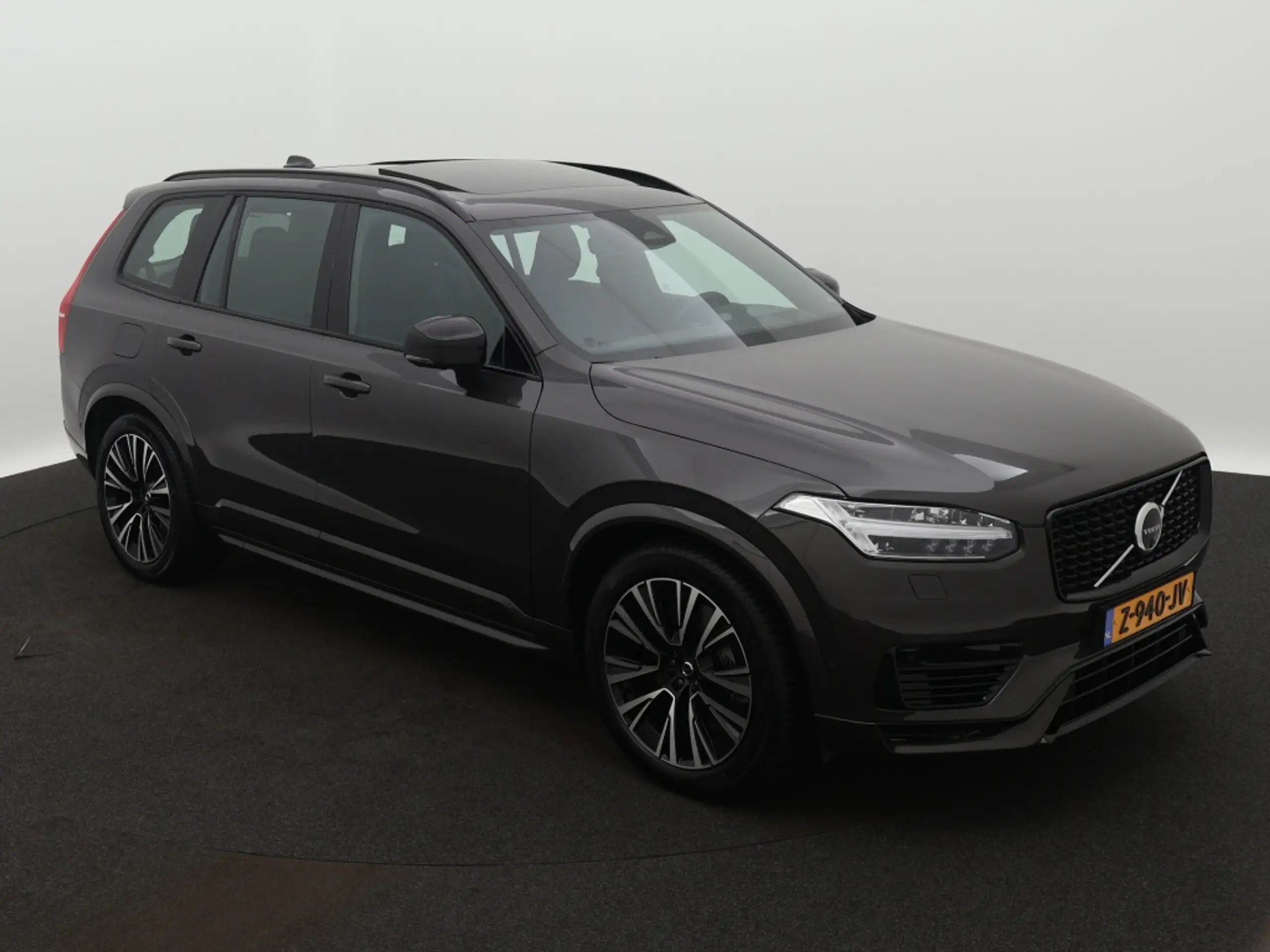 Volvo - XC90