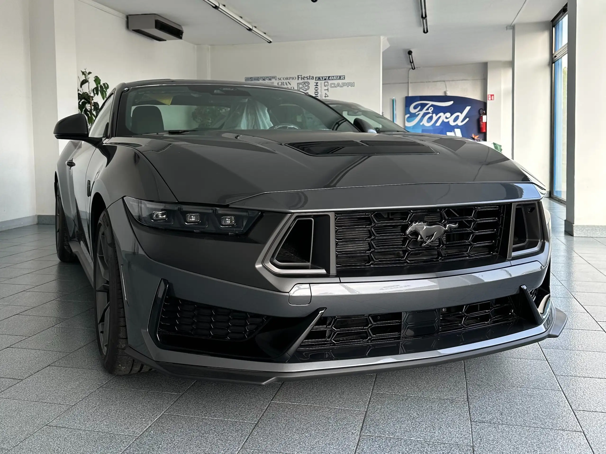 Ford Mustang 2024