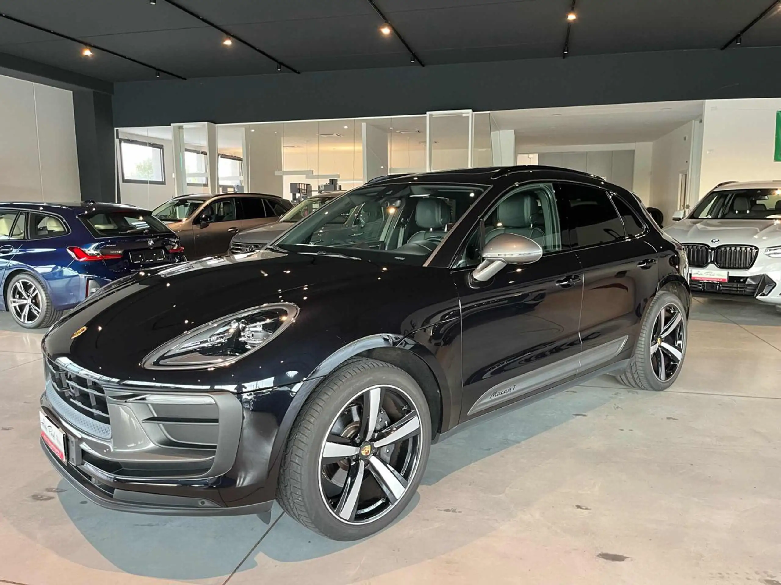 Porsche - Macan