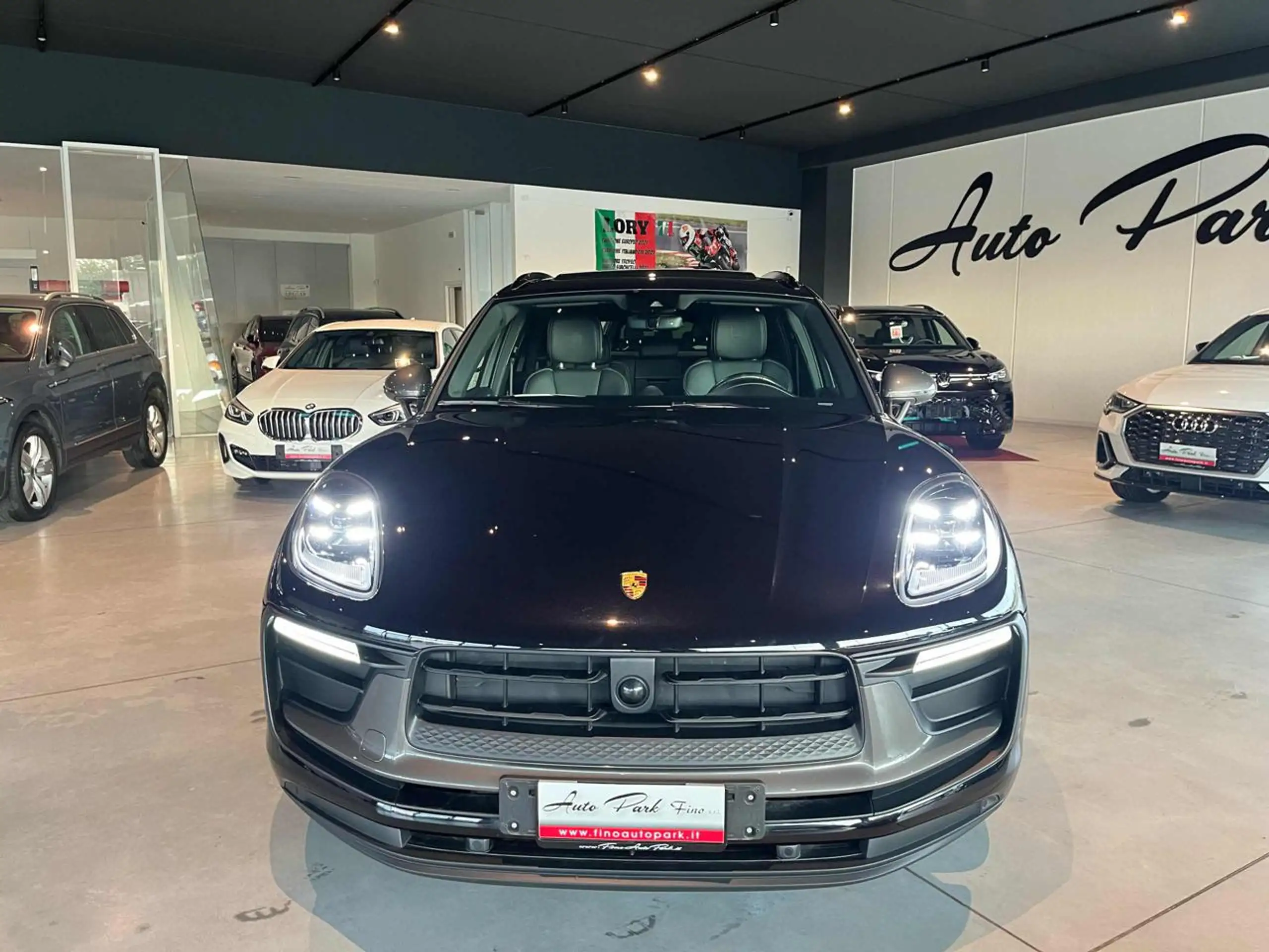 Porsche - Macan