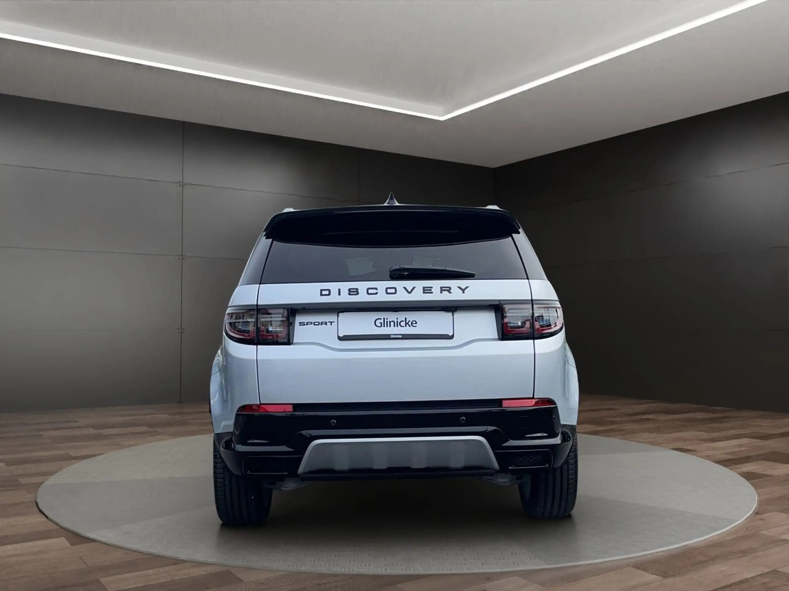 Land Rover - Discovery Sport