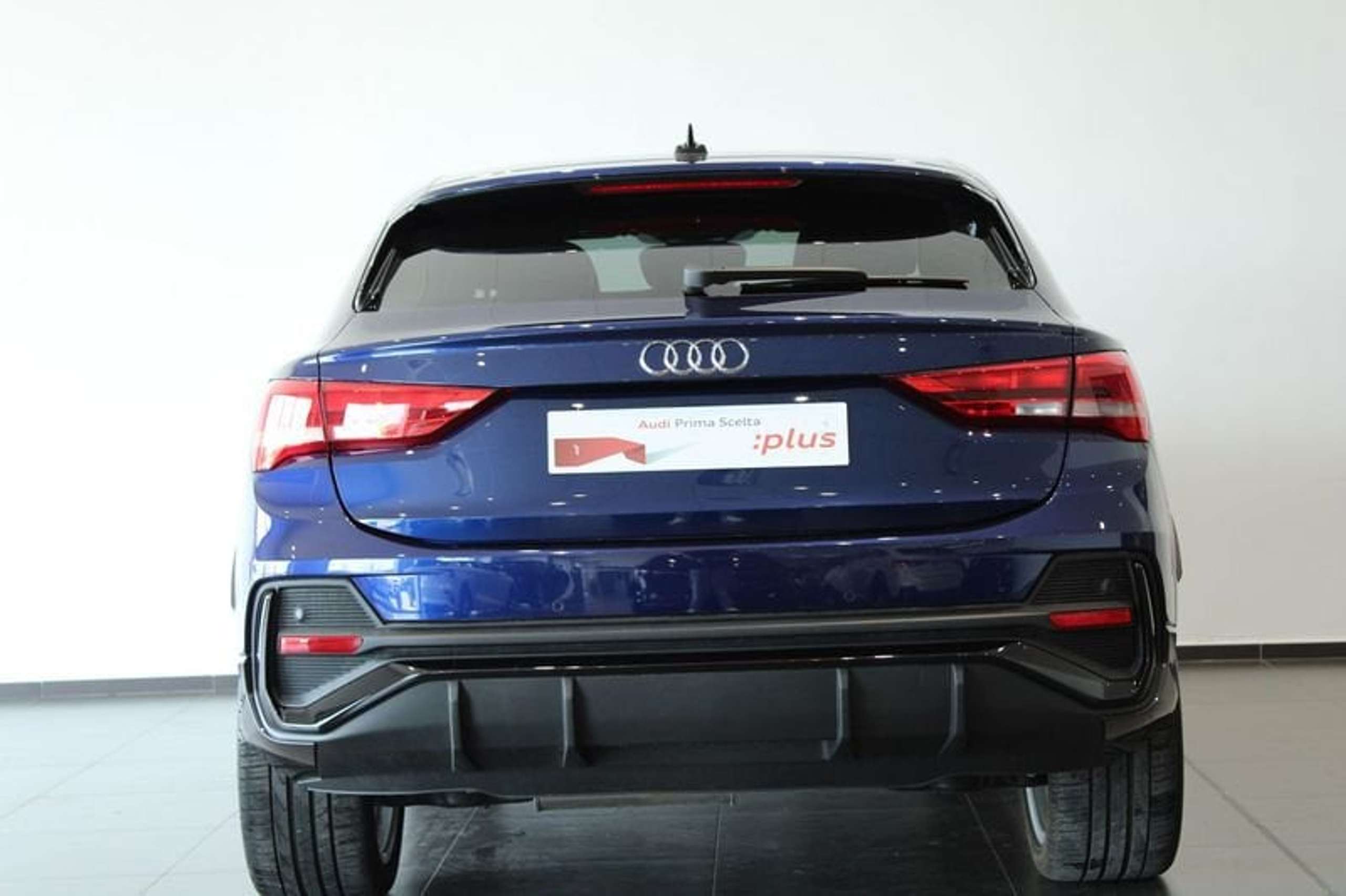 Audi - Q3