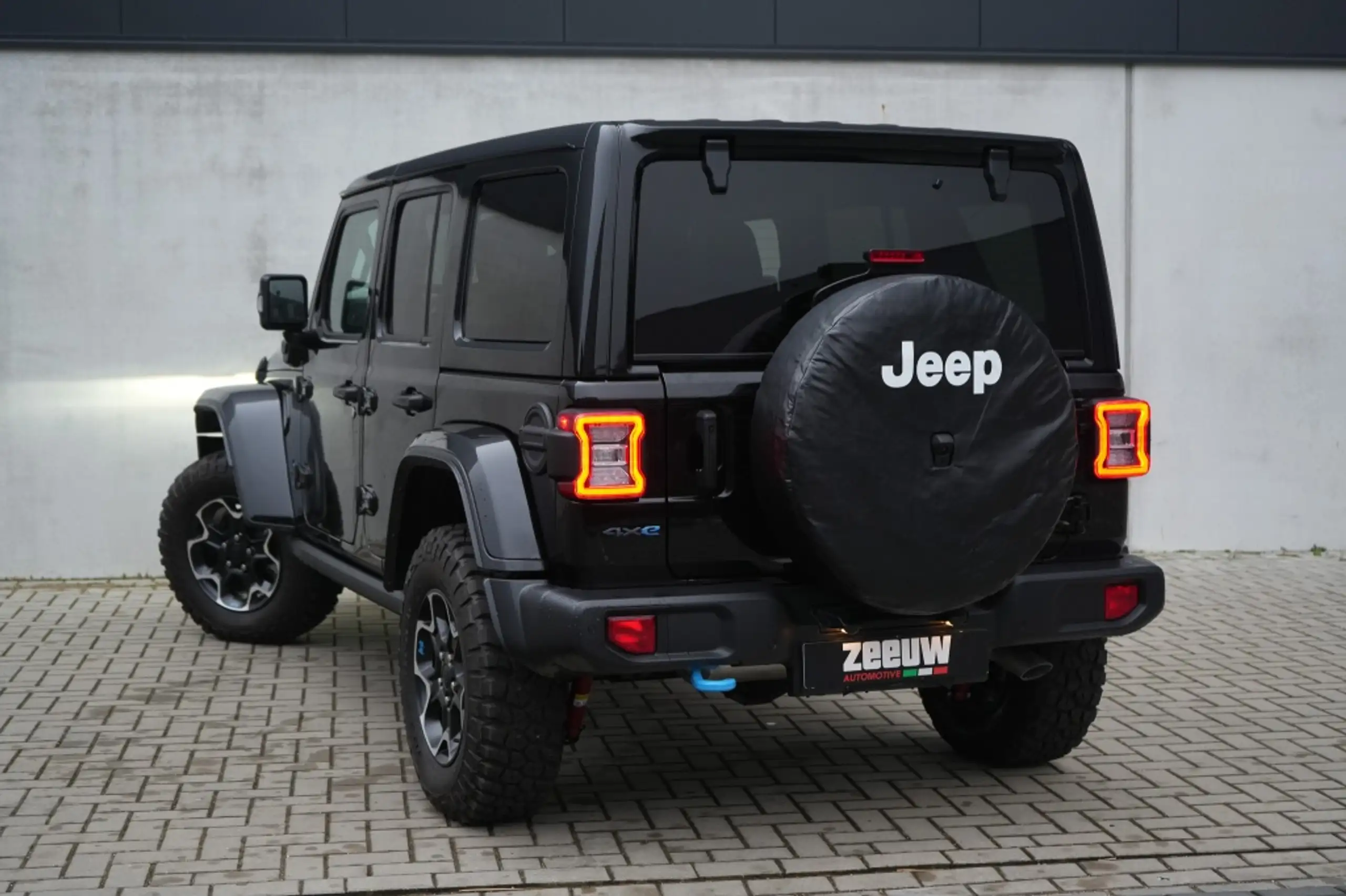 Jeep - Wrangler