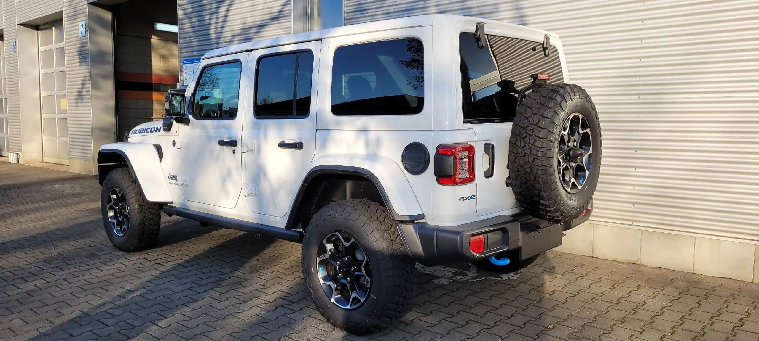 Jeep - Wrangler