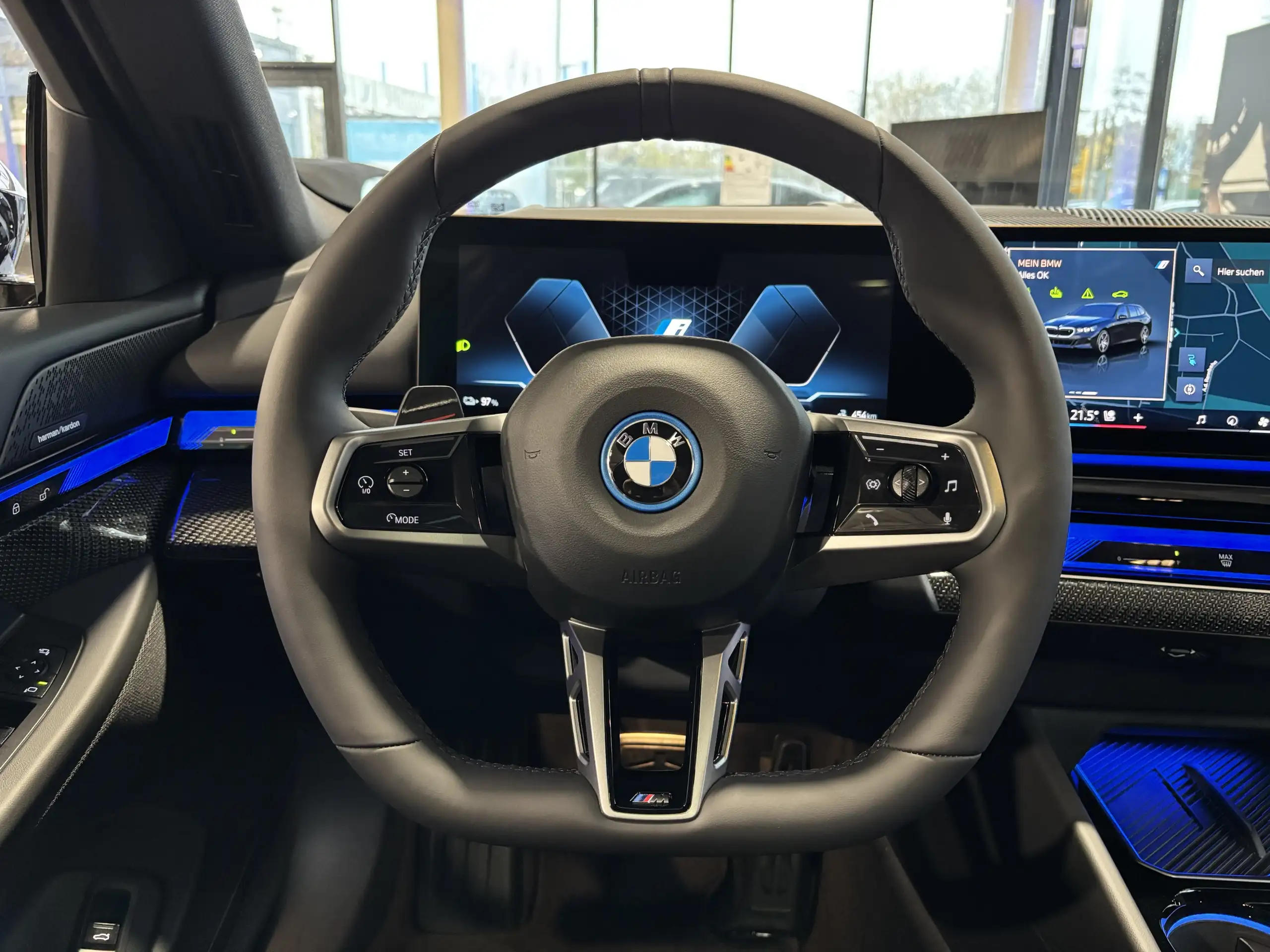 BMW - i5